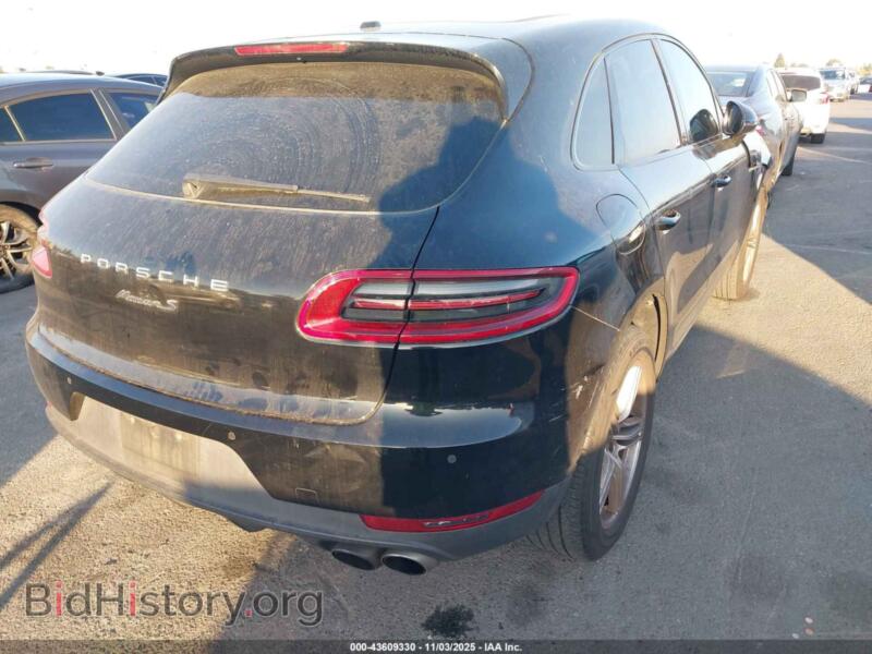 2016 Porsche MACAN (VIN WP1AB2A51GLB51778) — photo 4 of 16