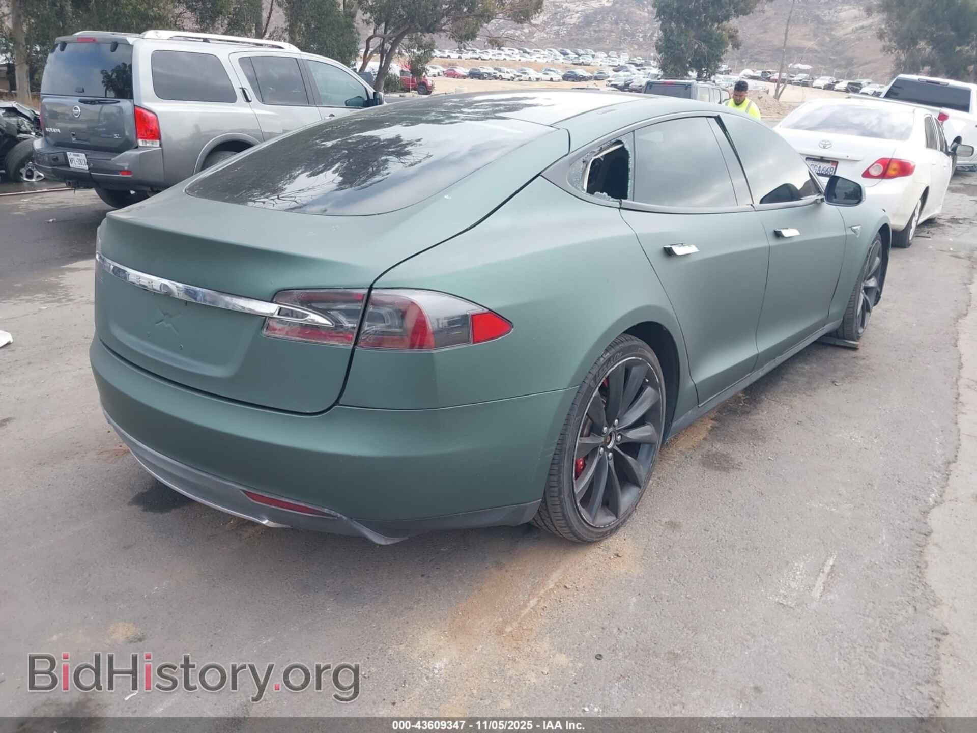 2013 TESLA MODEL S - VIN: 5YJSA1CG3DFP20078 - Photo 4