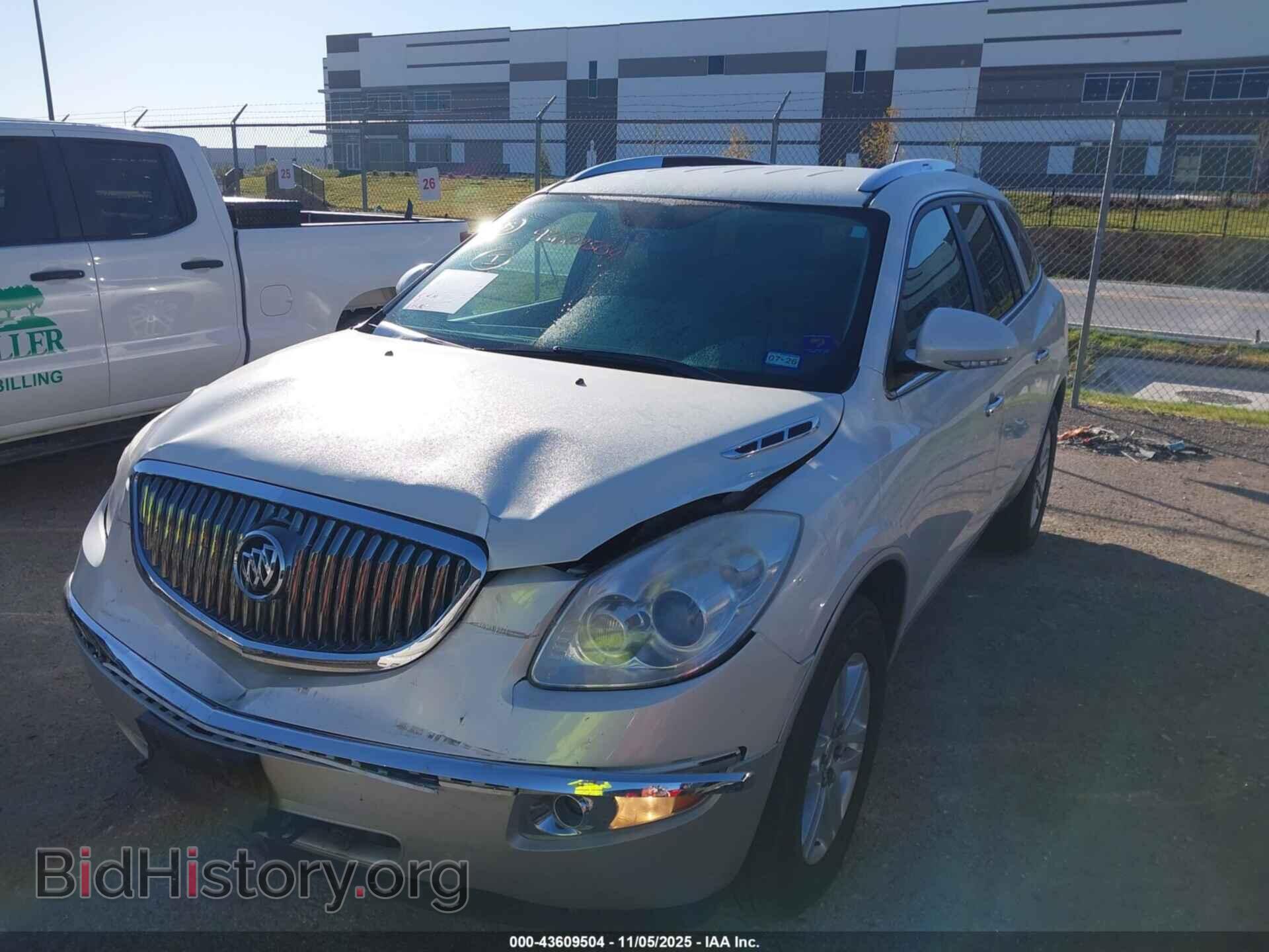 2012 BUICK ENCLAVE - VIN: 5GAKRAED1CJ316460 - Photo 2