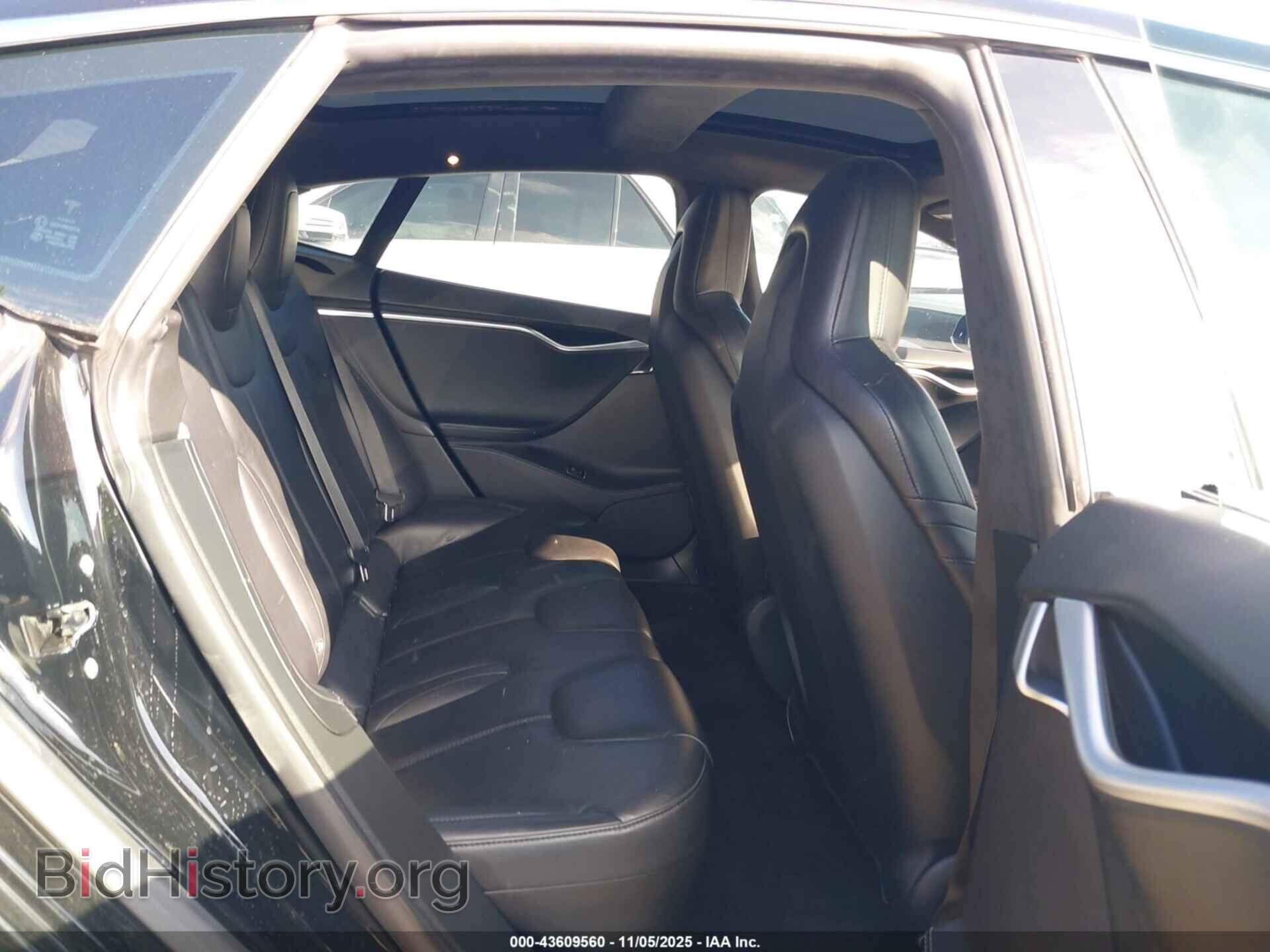 2015 TESLA MODEL S - VIN: 5YJSA1E19FF116630 - Photo 8