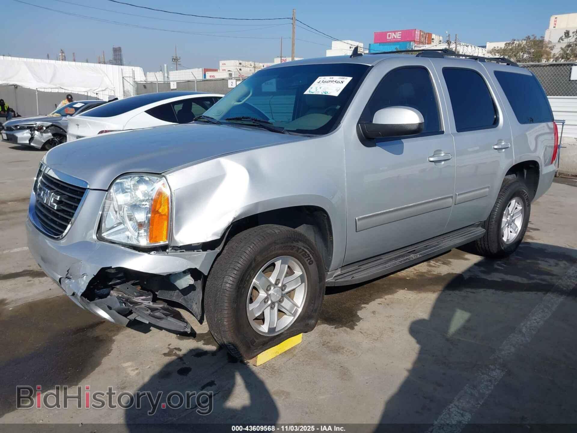 2014 GMC YUKON - VIN: 1GKS1CE02ER119966 - Фото 2