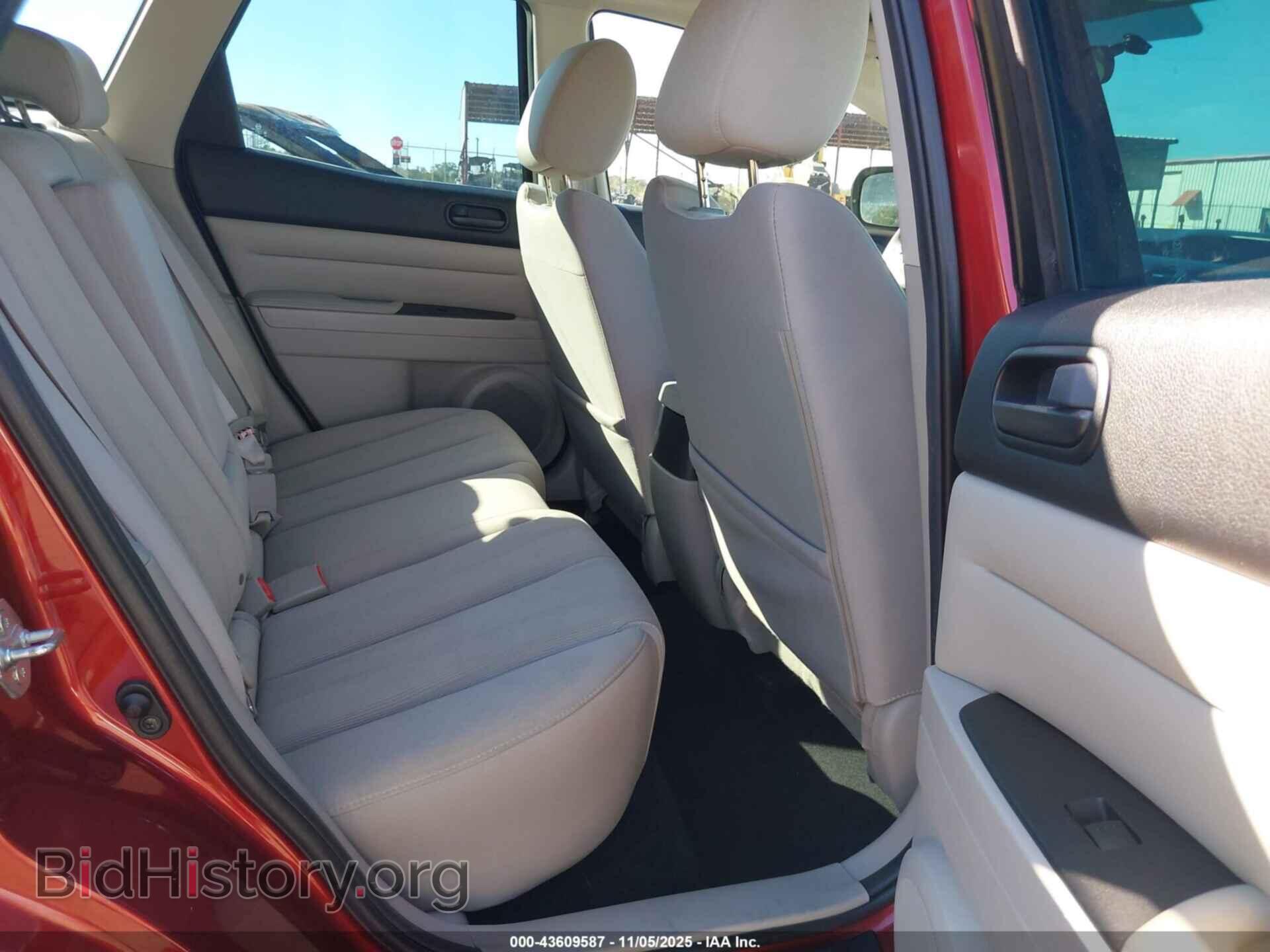 2011 MAZDA CX-7 - VIN: JM3ER2B55B0394797 - Фото 8