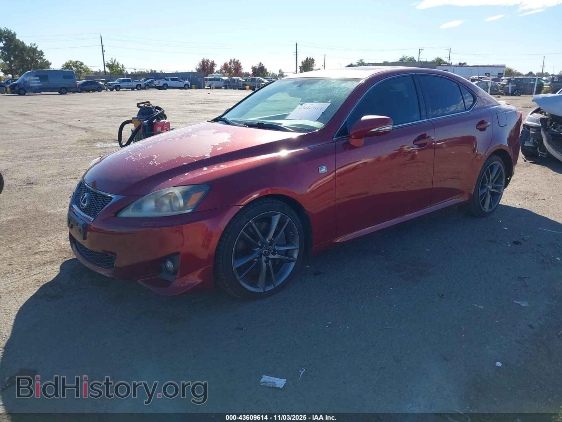 2011 LEXUS IS 350 - VIN: JTHBE5C26B5025459 - Photo 2