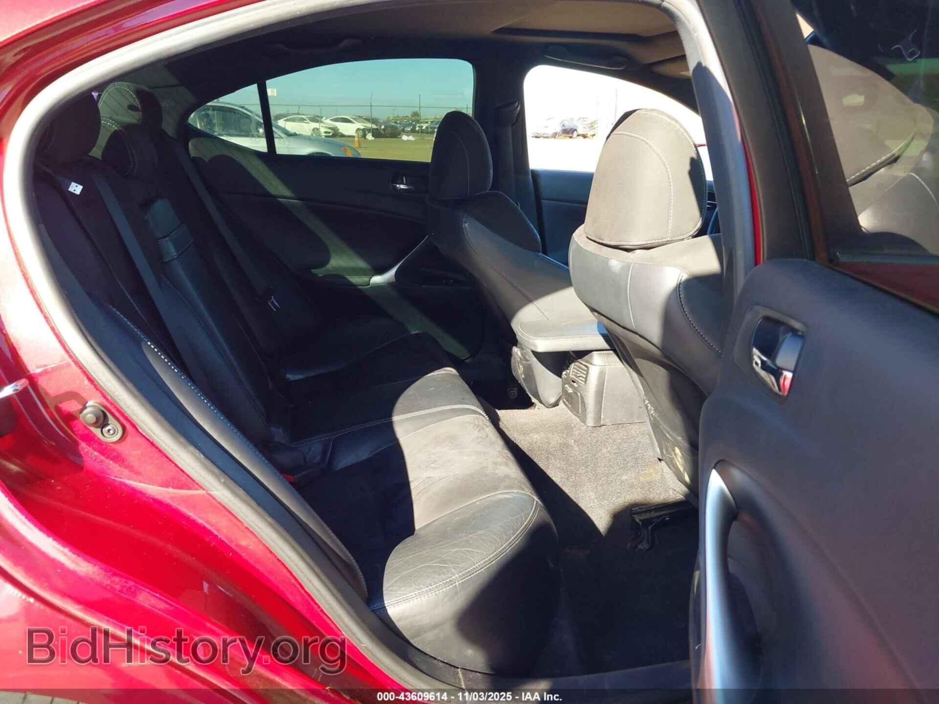 2011 LEXUS IS 350 - VIN: JTHBE5C26B5025459 - Photo 8