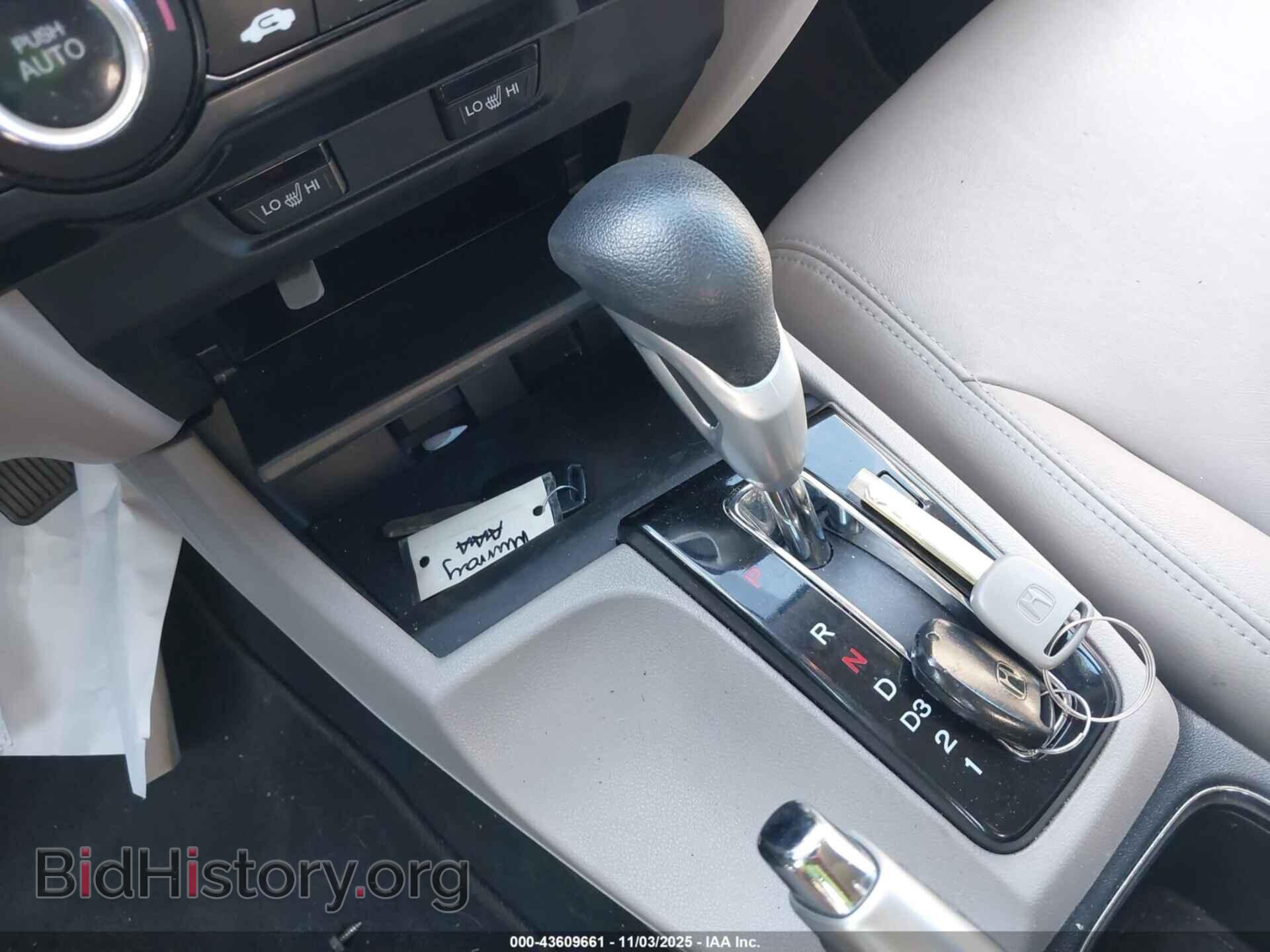 2013 HONDA CIVIC - VIN: 19XFB2F92DE277879 - Фото 11