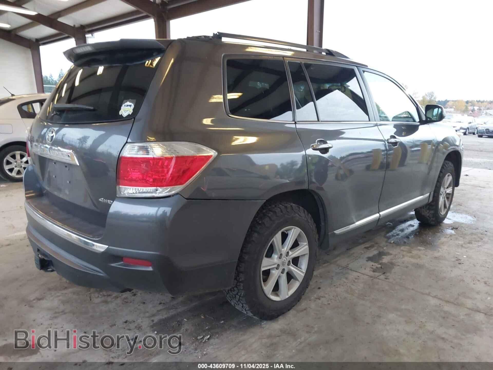 2012 TOYOTA HIGHLANDER - VIN: 5TDBK3EH3CS156232 - Фото 4