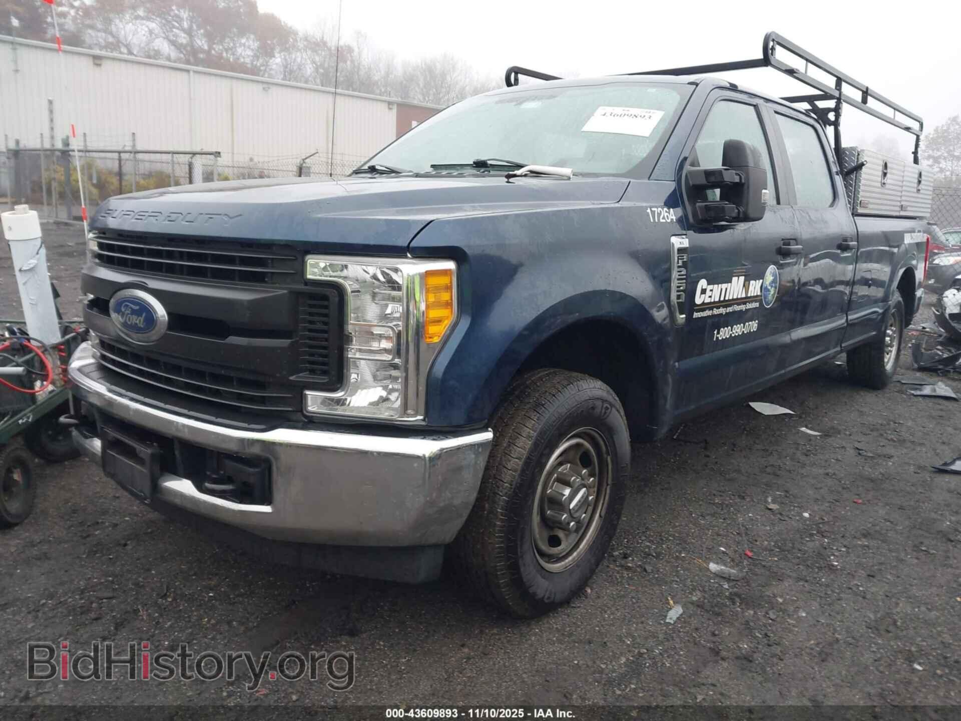 2017 FORD F-250 - VIN: 1FT7W2A64HEE73975 - Фото 2
