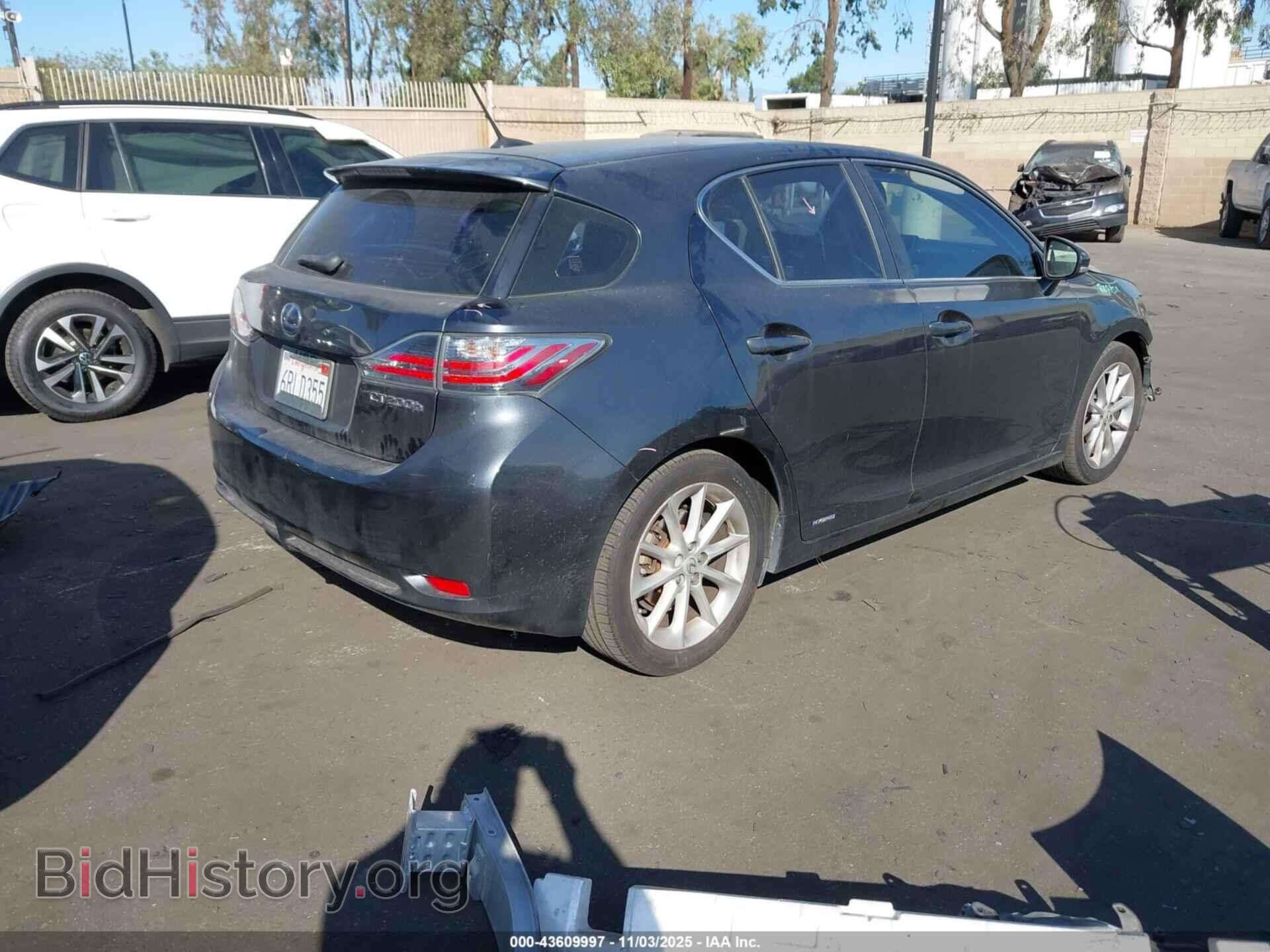 2011 LEXUS CT 200H - VIN: JTHKD5BH6B2021910 - Фото 4