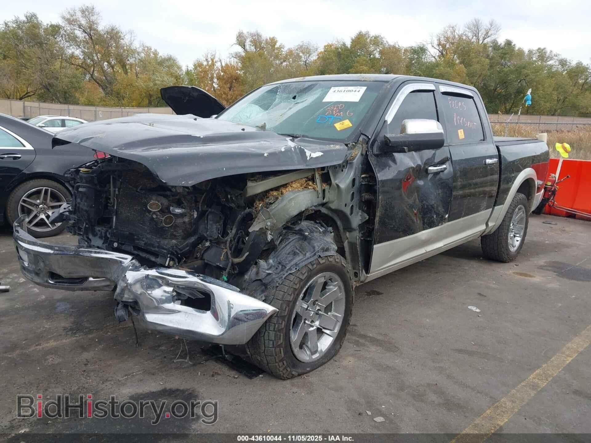 2011 RAM RAM 1500 - VIN: 1D7RV1CT2BS592518 - Фото 2