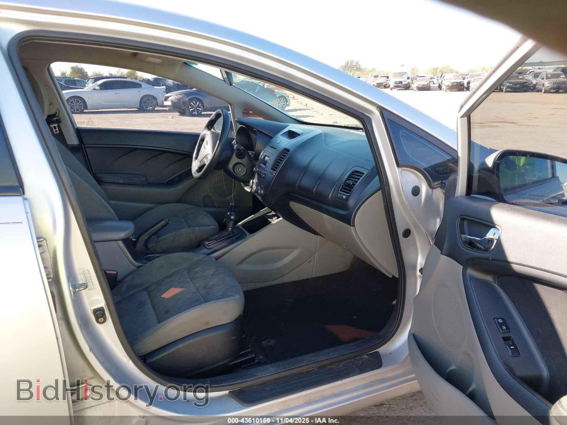 2016 KIA FORTE - VIN: KNAFK4A69G5487370 - Фото 5