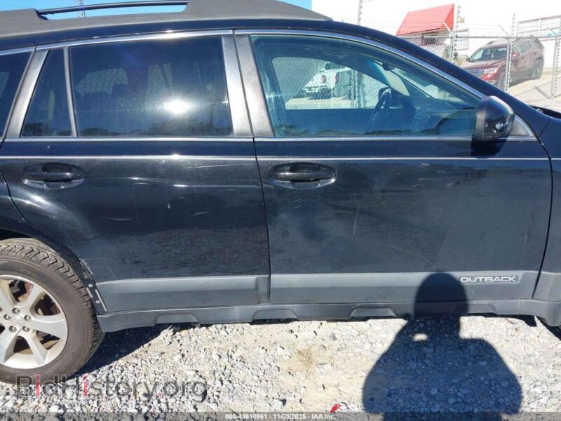 2014 Subaru OUTBACK (VIN 4S4BRBLC3E3325971) — photo 13 of 16