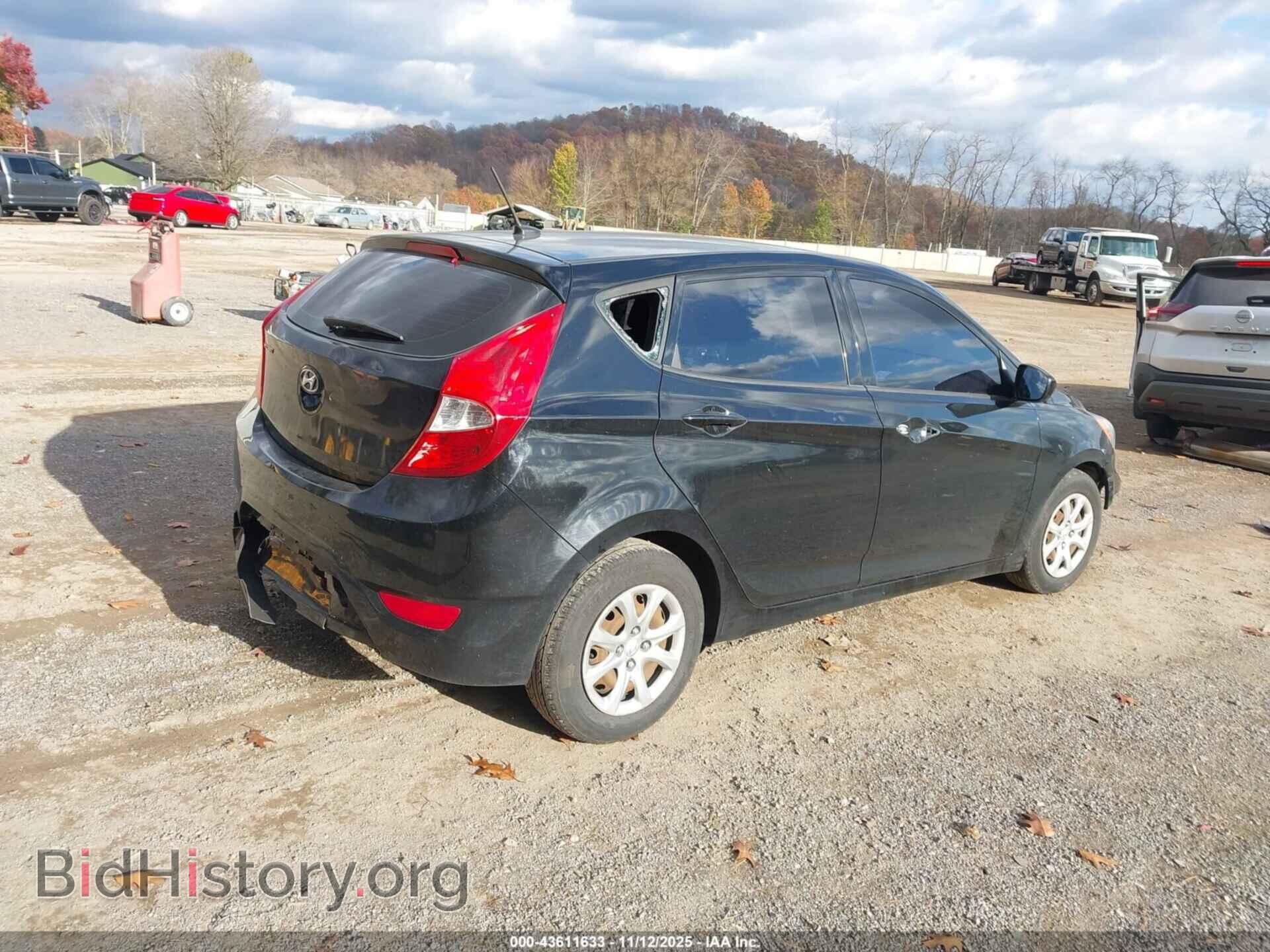 2013 HYUNDAI ACCENT - VIN: KMHCT5AE4DU072406 - Фото 4