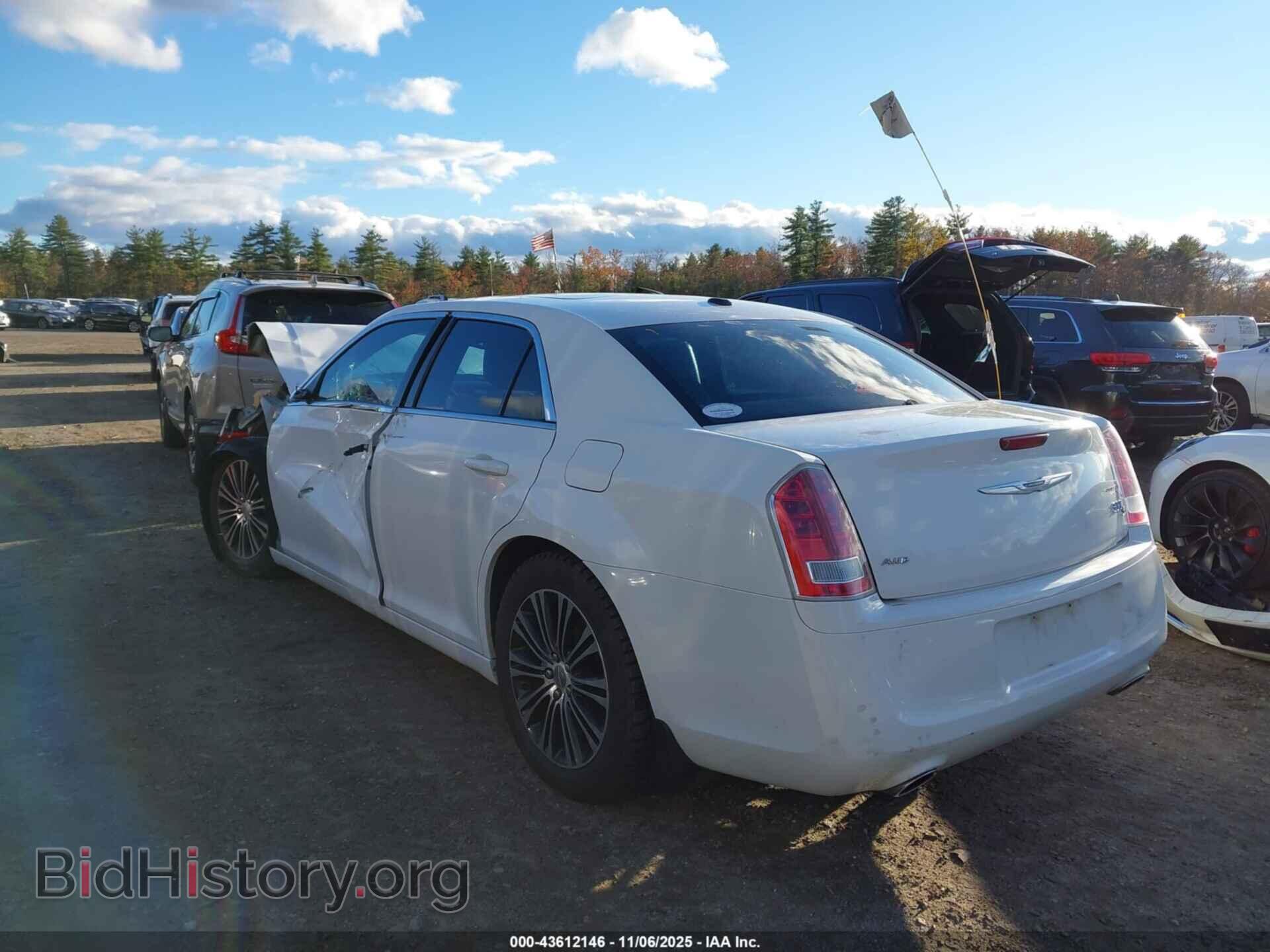 2014 CHRYSLER 300 - VIN: 2C3CCAGG5EH190334 - Фото 3