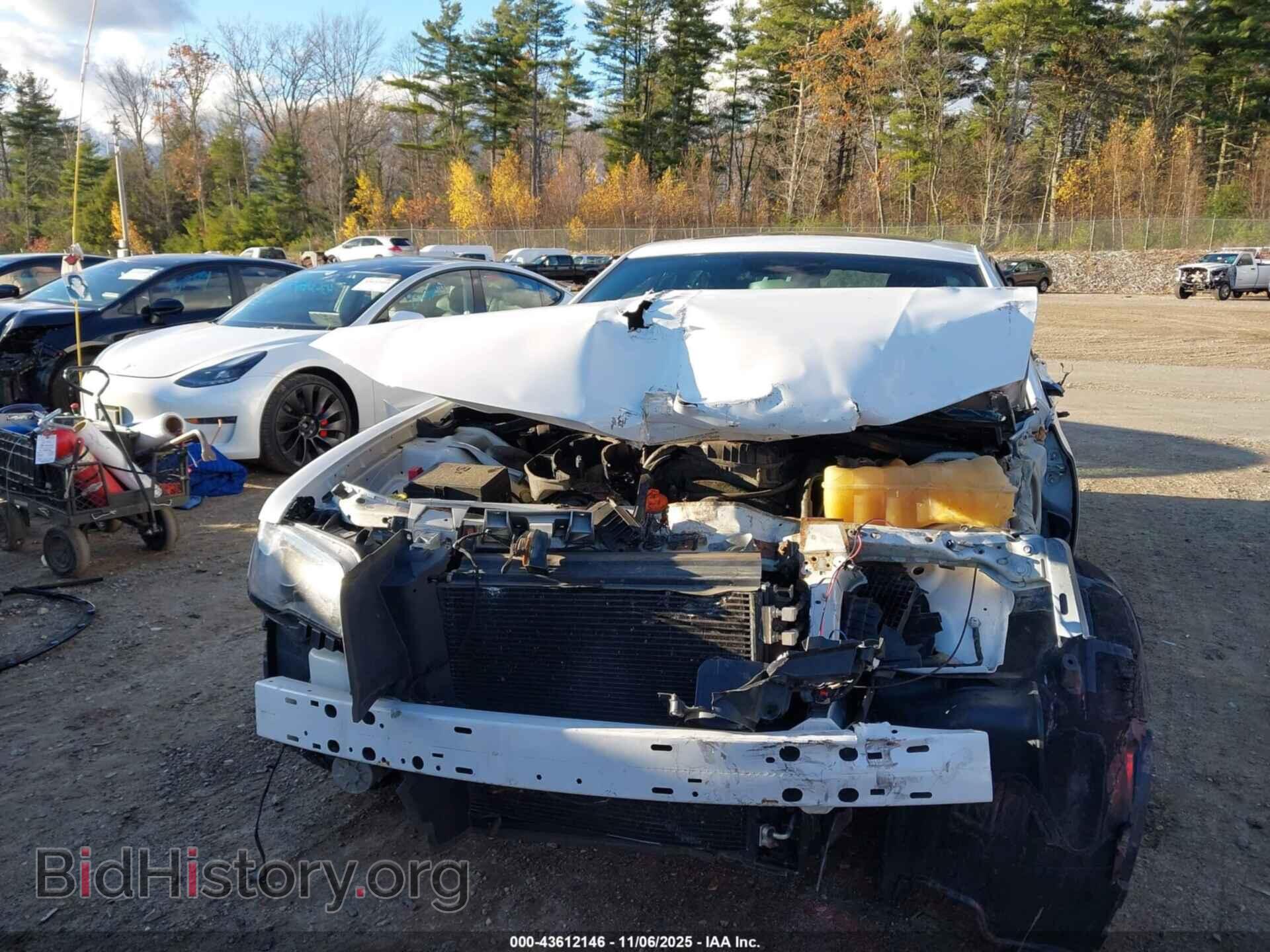 2014 CHRYSLER 300 - VIN: 2C3CCAGG5EH190334 - Фото 6