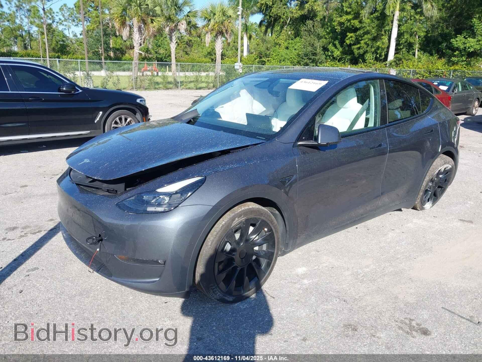 2023 TESLA MODEL Y - VIN: 7SAYGDEE6PF840065 - Фото 2