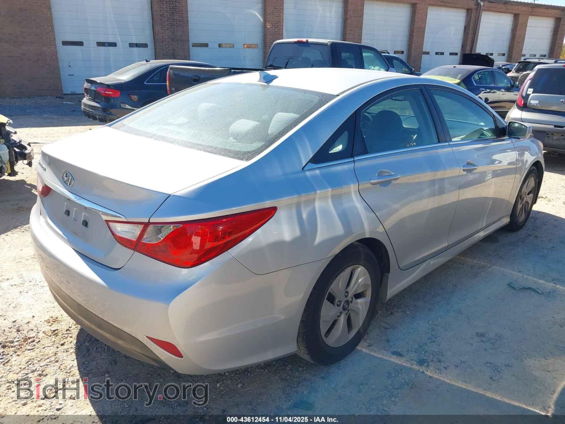 2014 HYUNDAI SONATA - VIN: 5NPEB4AC0EH819732 - Фото 4