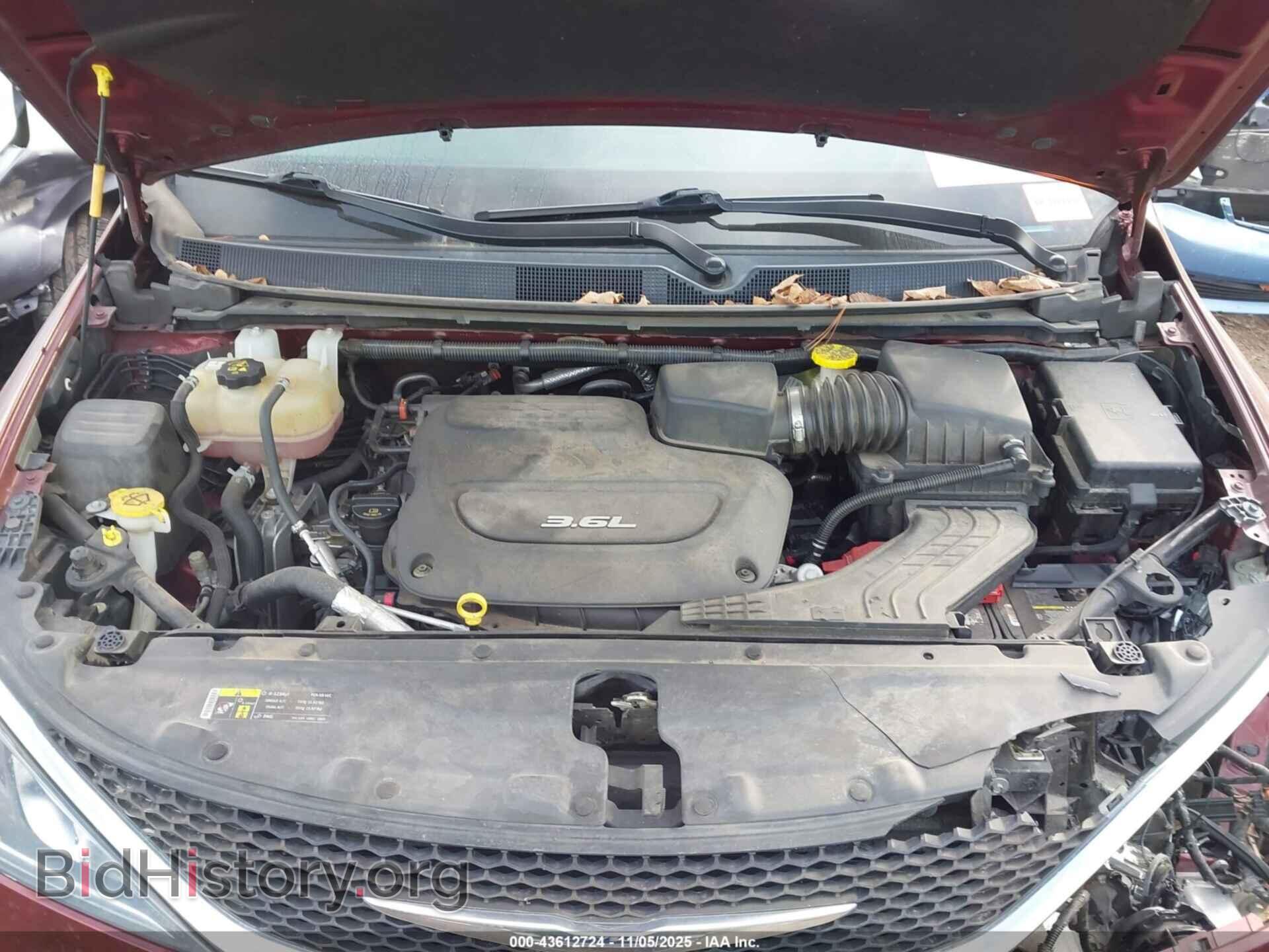 2017 CHRYSLER PACIFICA - VIN: 2C4RC1BG9HR542083 - Фото 10