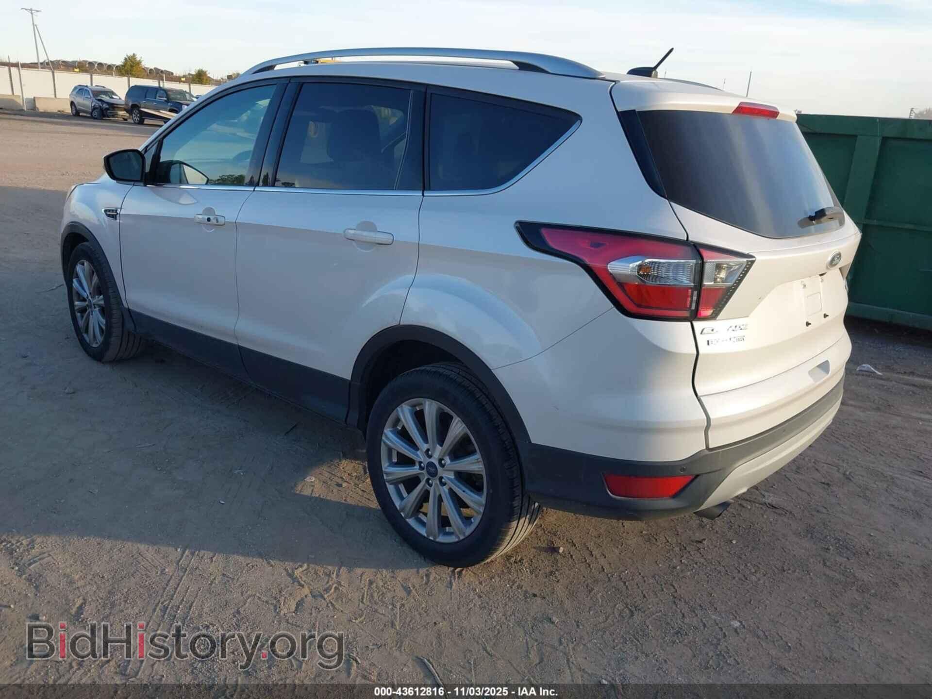2017 FORD ESCAPE - VIN: 1FMCU0J92HUC04815 - Фото 3