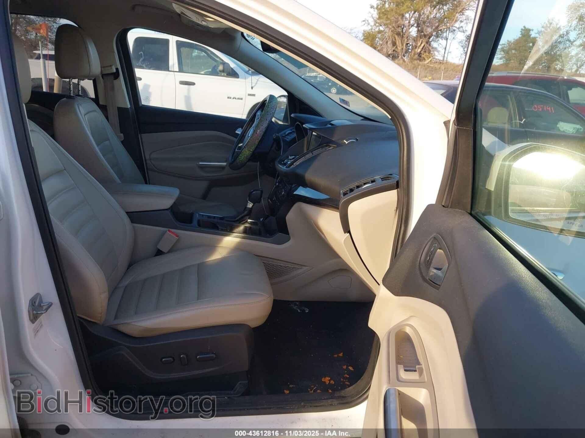 2017 FORD ESCAPE - VIN: 1FMCU0J92HUC04815 - Фото 5