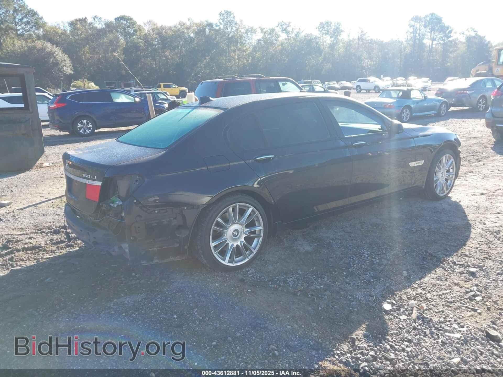 2012 BMW 740LI - VIN: WBAKB4C55CC576474 - Photo 4