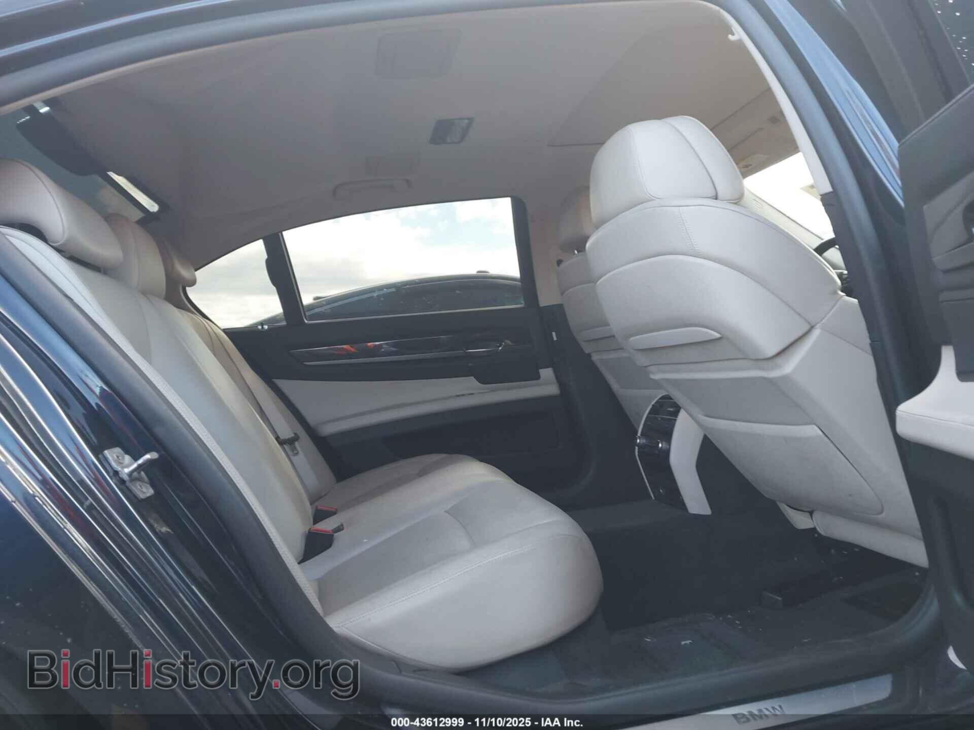 2012 BMW 750LI - VIN: WBAKC8C59CC435248 - Фото 8