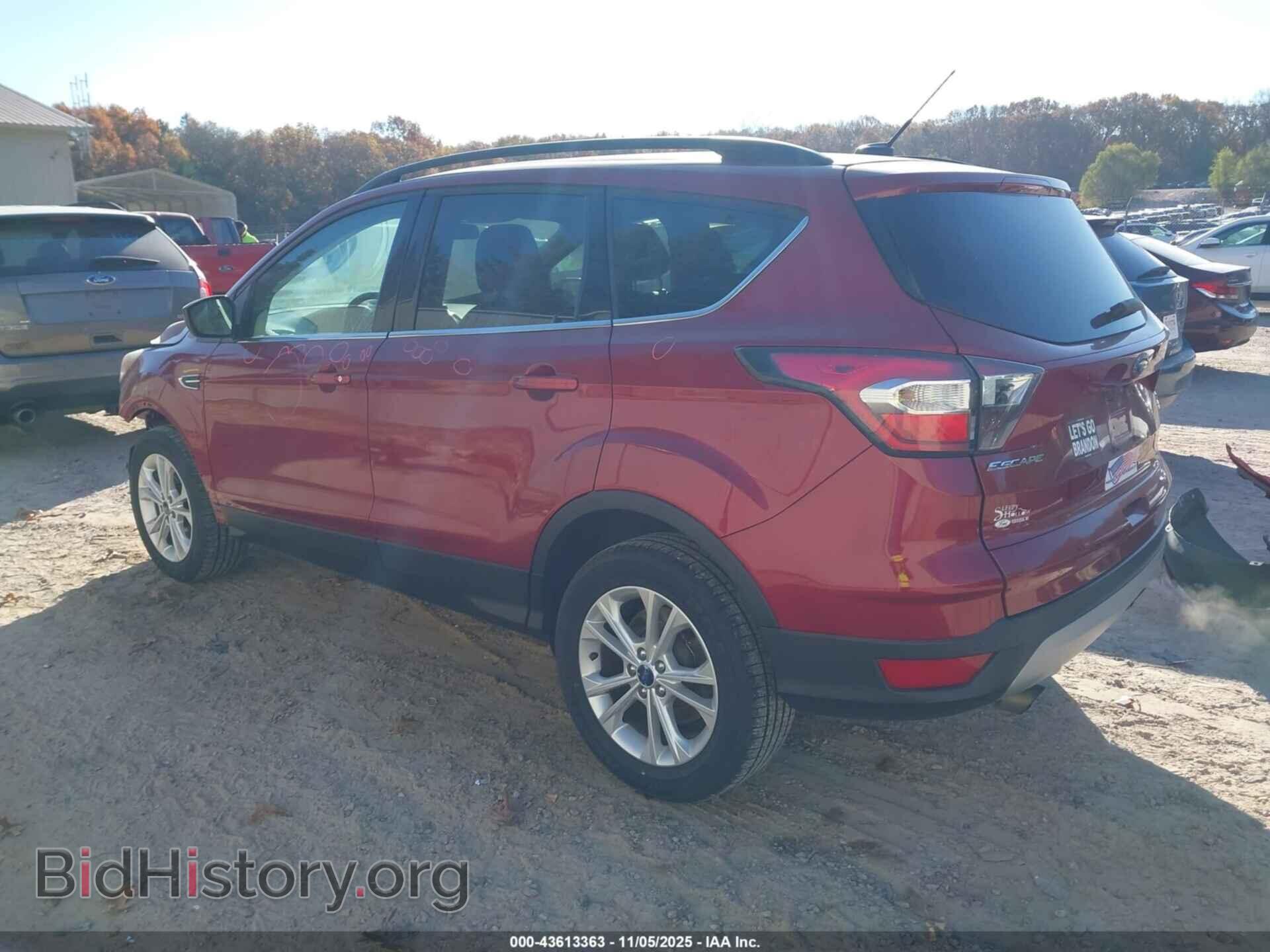 2017 FORD ESCAPE - VIN: 1FMCU9G95HUA26328 - Фото 3
