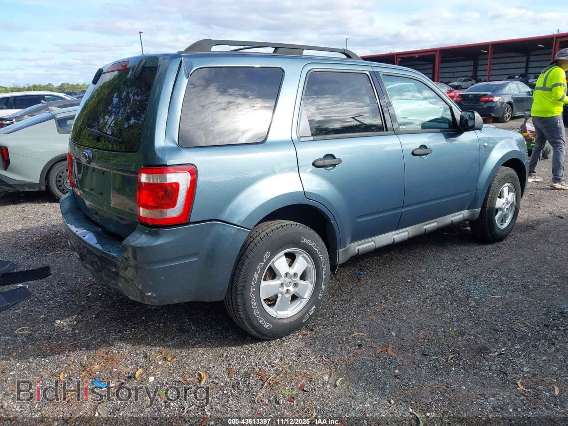 2010 FORD ESCAPE - VIN: 1FMCU9D70AKD15802 - Фото 4
