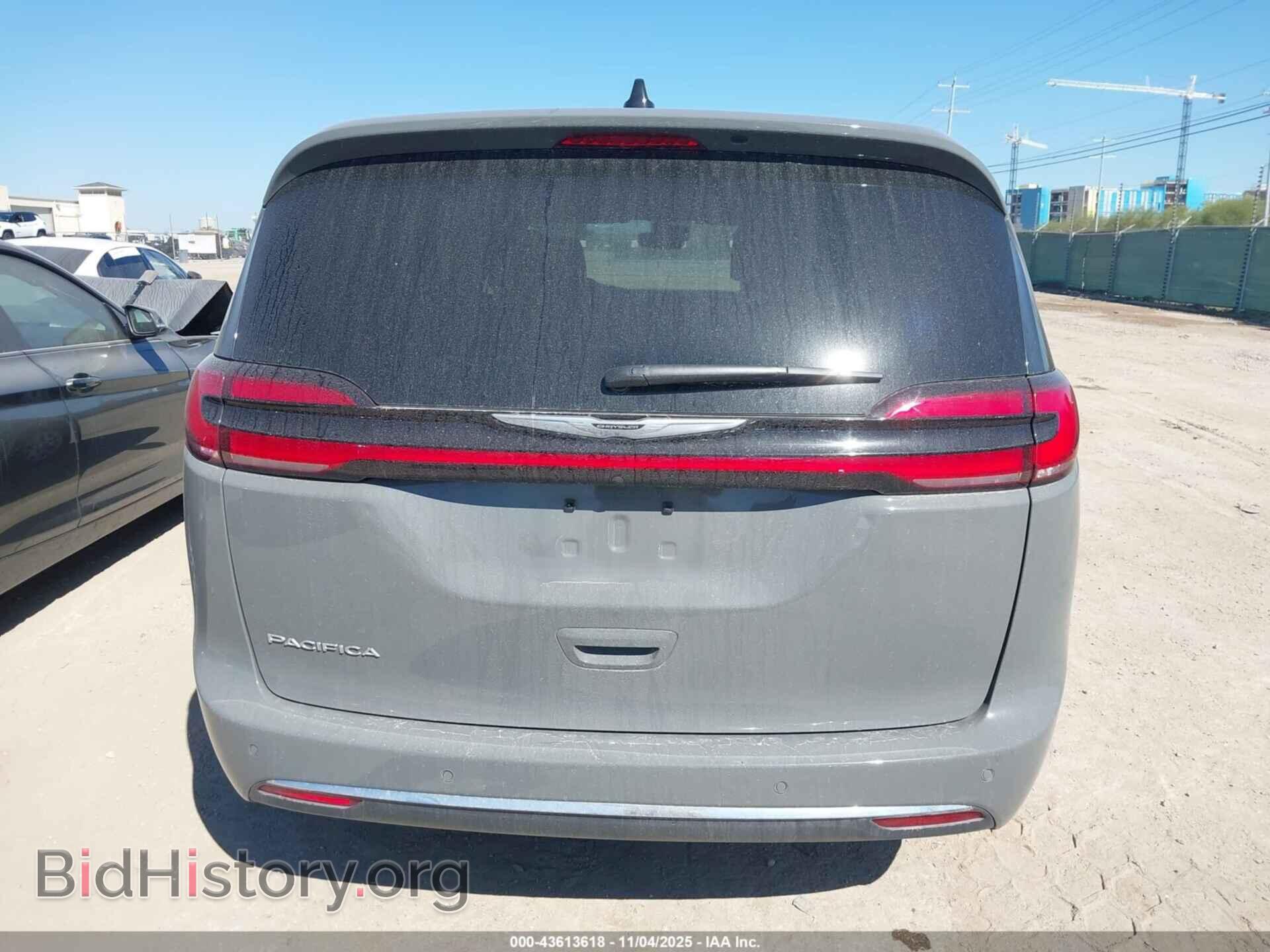 2025 CHRYSLER PACIFICA - VIN: 2C4RC1BG0SR551374 - Photo 16