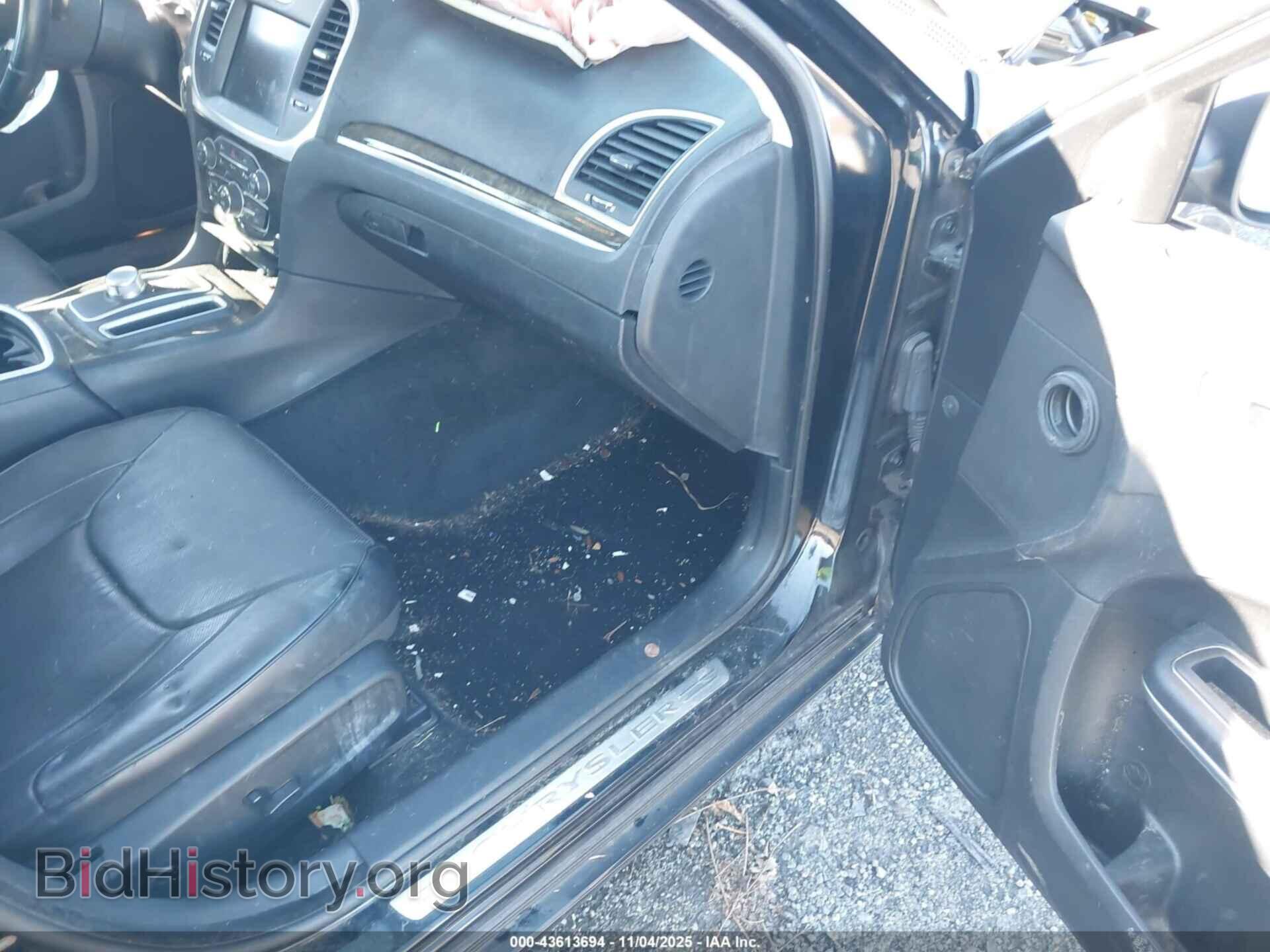 2015 CHRYSLER 300C - VIN: 2C3CCAKG9FH501174 - Фото 5