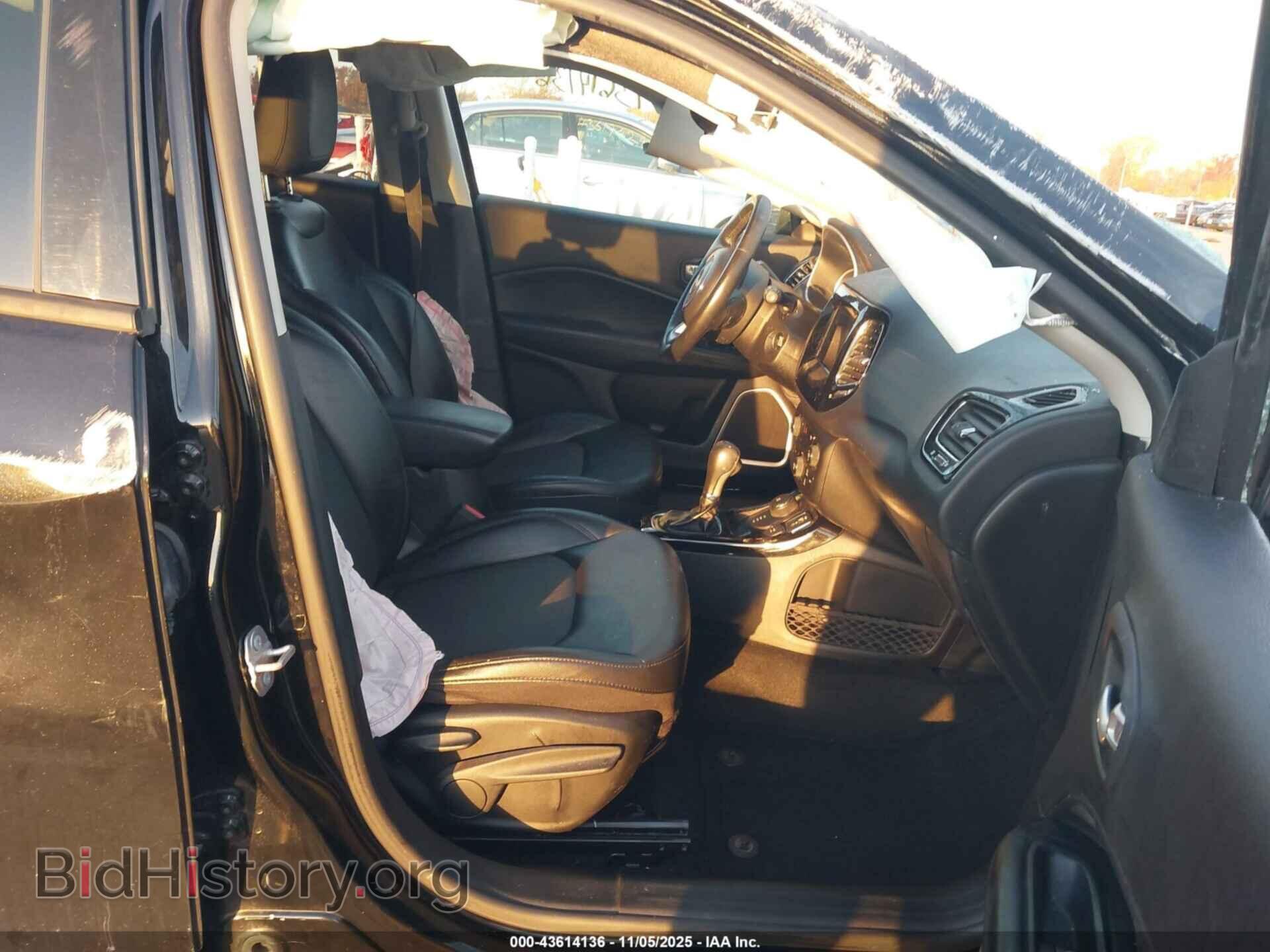 2019 JEEP COMPASS - VIN: 3C4NJDBB9KT665736 - Фото 5
