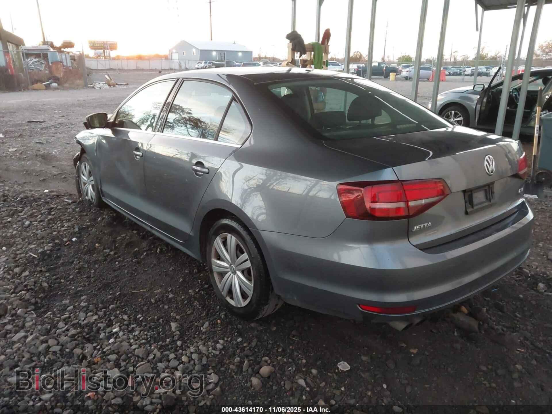 2017 VOLKSWAGEN JETTA - VIN: 3VW2B7AJ2HM253846 - Фото 3