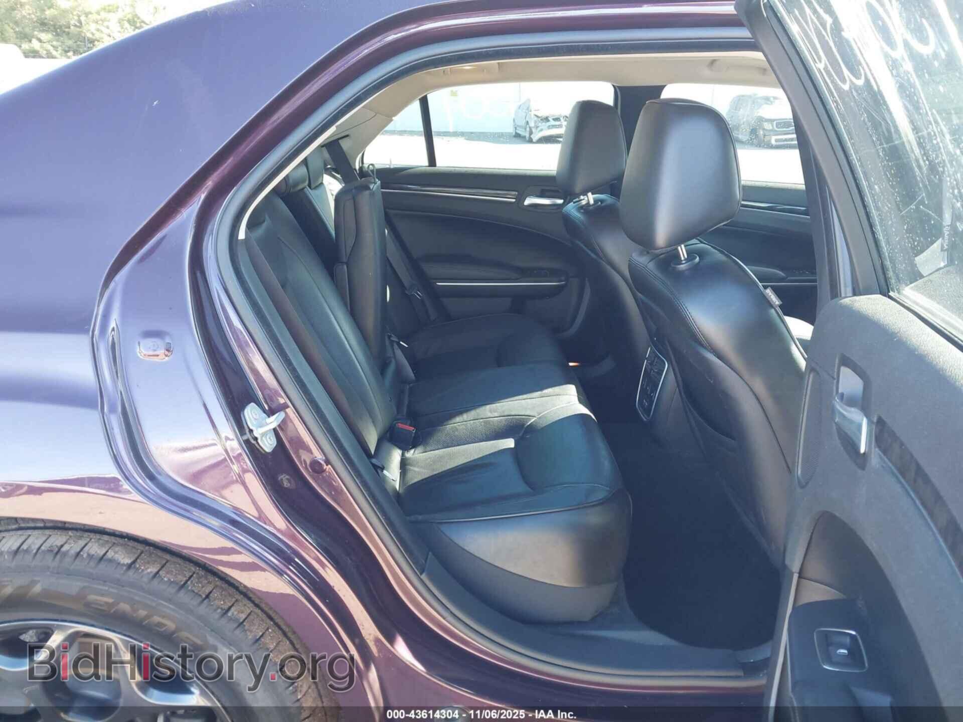 2021 CHRYSLER 300 - VIN: 2C3CCARGXMH516446 - Фото 8