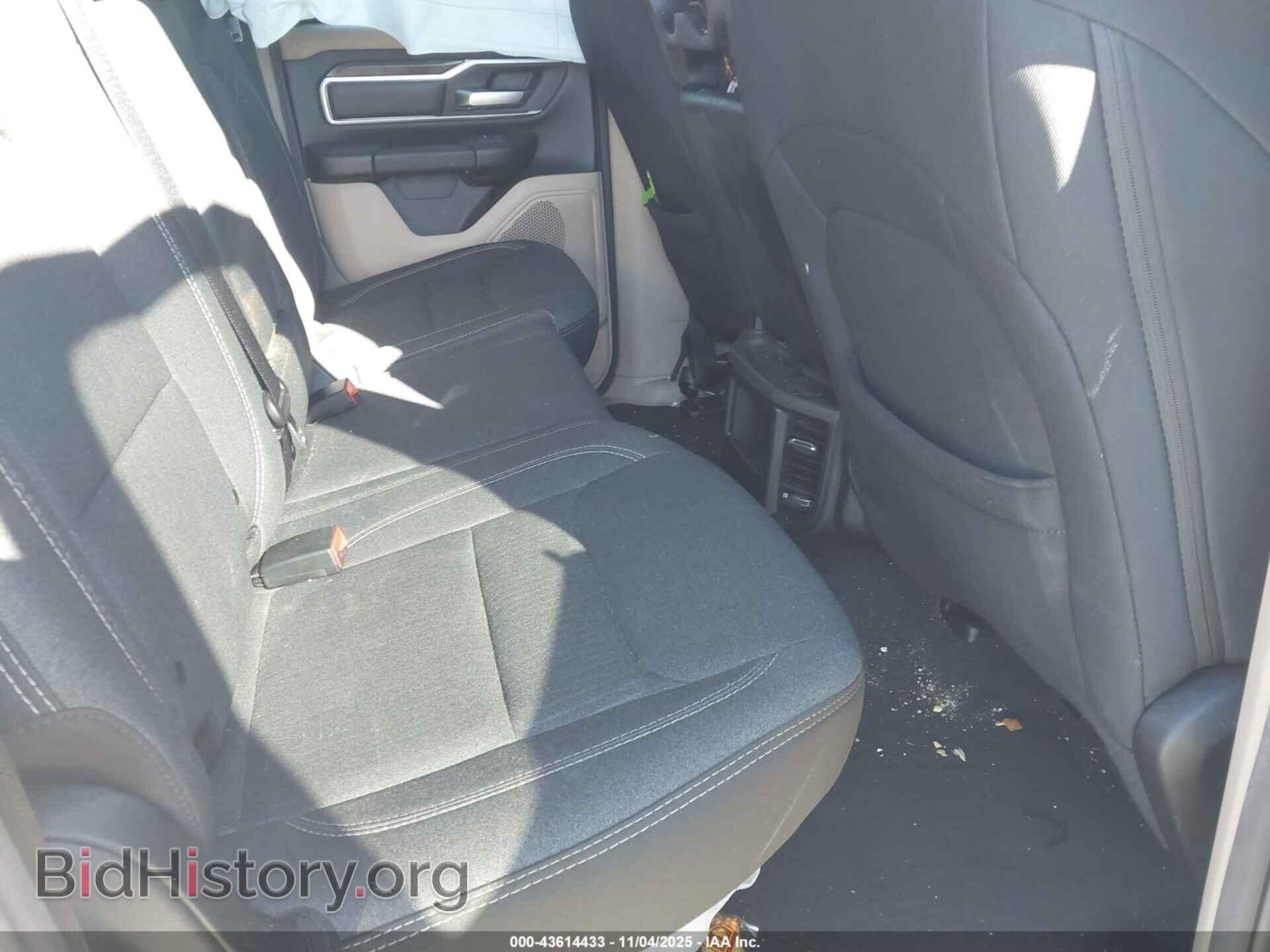 2019 RAM 1500 - VIN: 1C6SRFBT2KN833191 - Фото 8