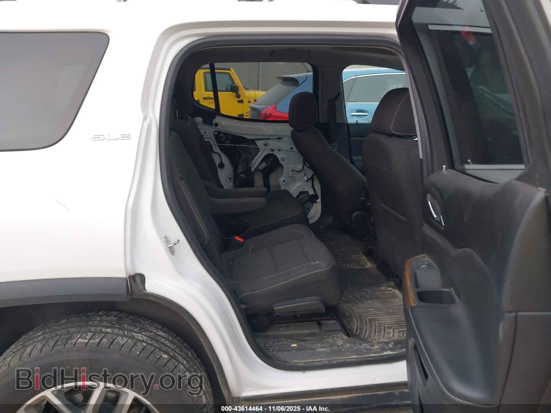2018 GMC ACADIA - VIN: 1GKKNSLS3JZ207907 - Фото 8