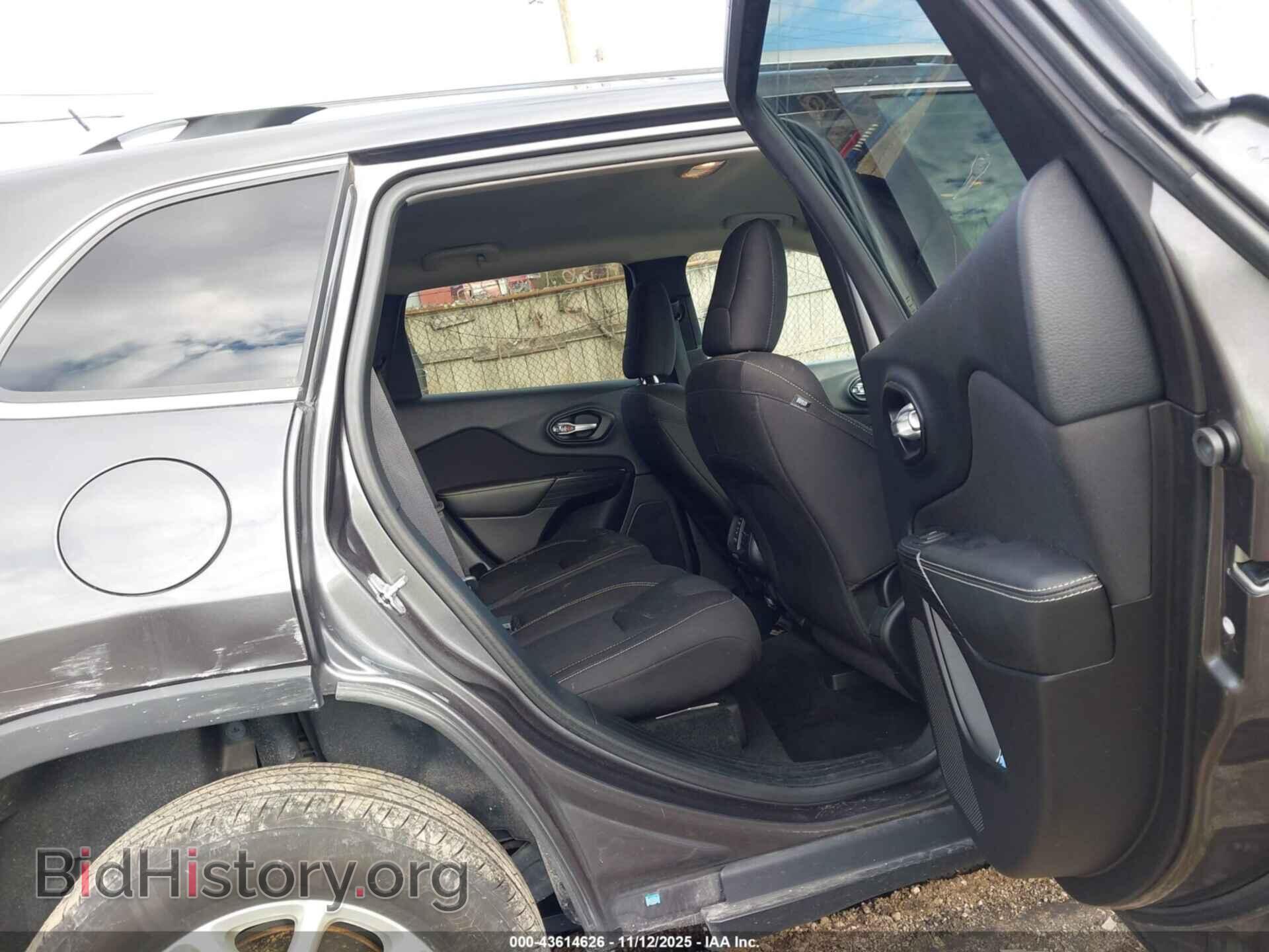 2015 JEEP CHEROKEE - VIN: 1C4PJMCS3FW789783 - Фото 8