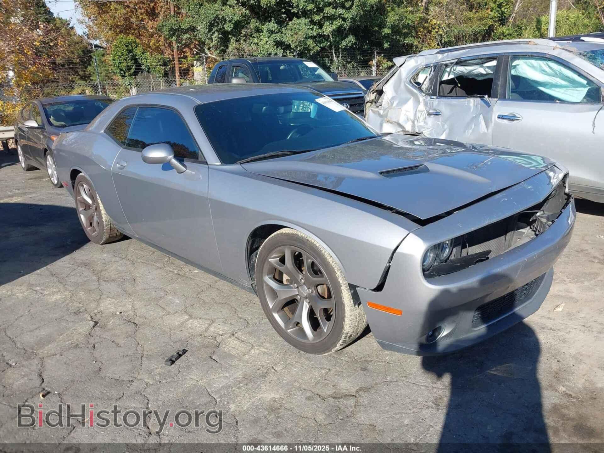 Photo 2C3CDZBT9FH783454 - DODGE CHALLENGER 2015