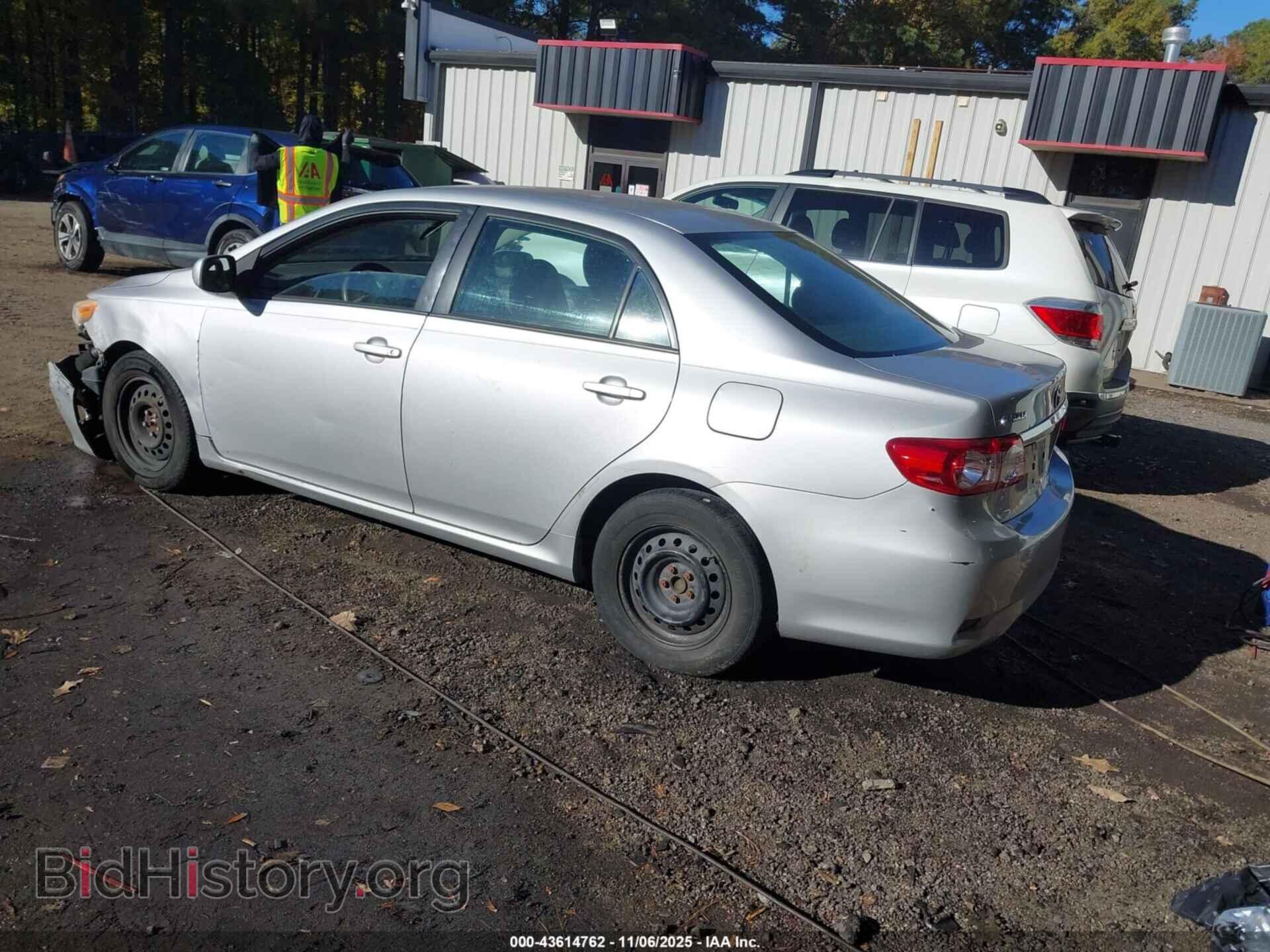 2011 TOYOTA COROLLA - VIN: 2T1BU4EE7BC539541 - Фото 3