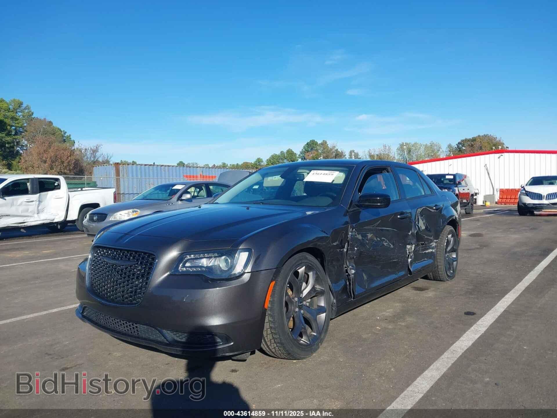 2022 CHRYSLER 300 - VIN: 2C3CCAAG5NH139540 - Фото 6