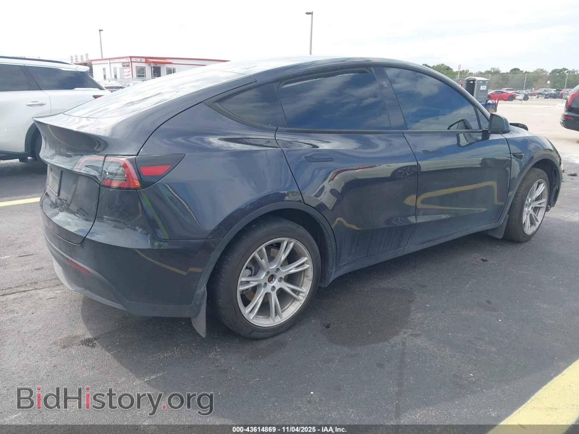 2024 TESLA MODEL Y - VIN: 7SAYGDED8RF053600 - Фото 4
