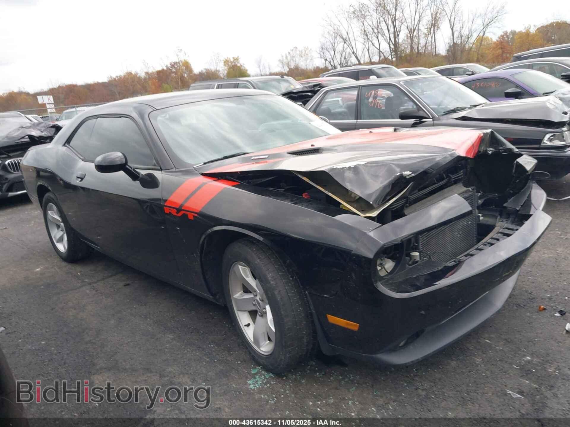 Photo 2B3CJ5DT2BH570111 - DODGE CHALLENGER 2011