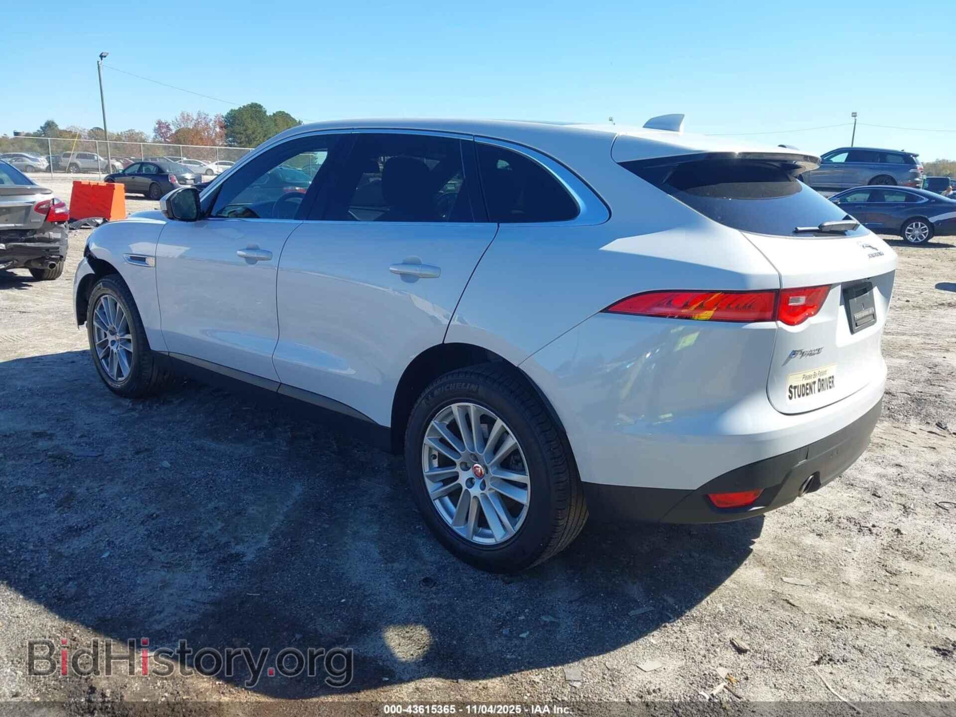 2017 JAGUAR F-PACE - VIN: SADCK2BV3HA075796 - Фото 3
