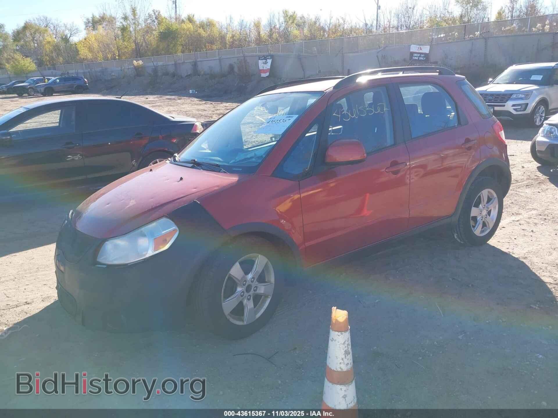 2011 SUZUKI SX4 - VIN: JS2YB5A30B6305426 - Photo 2