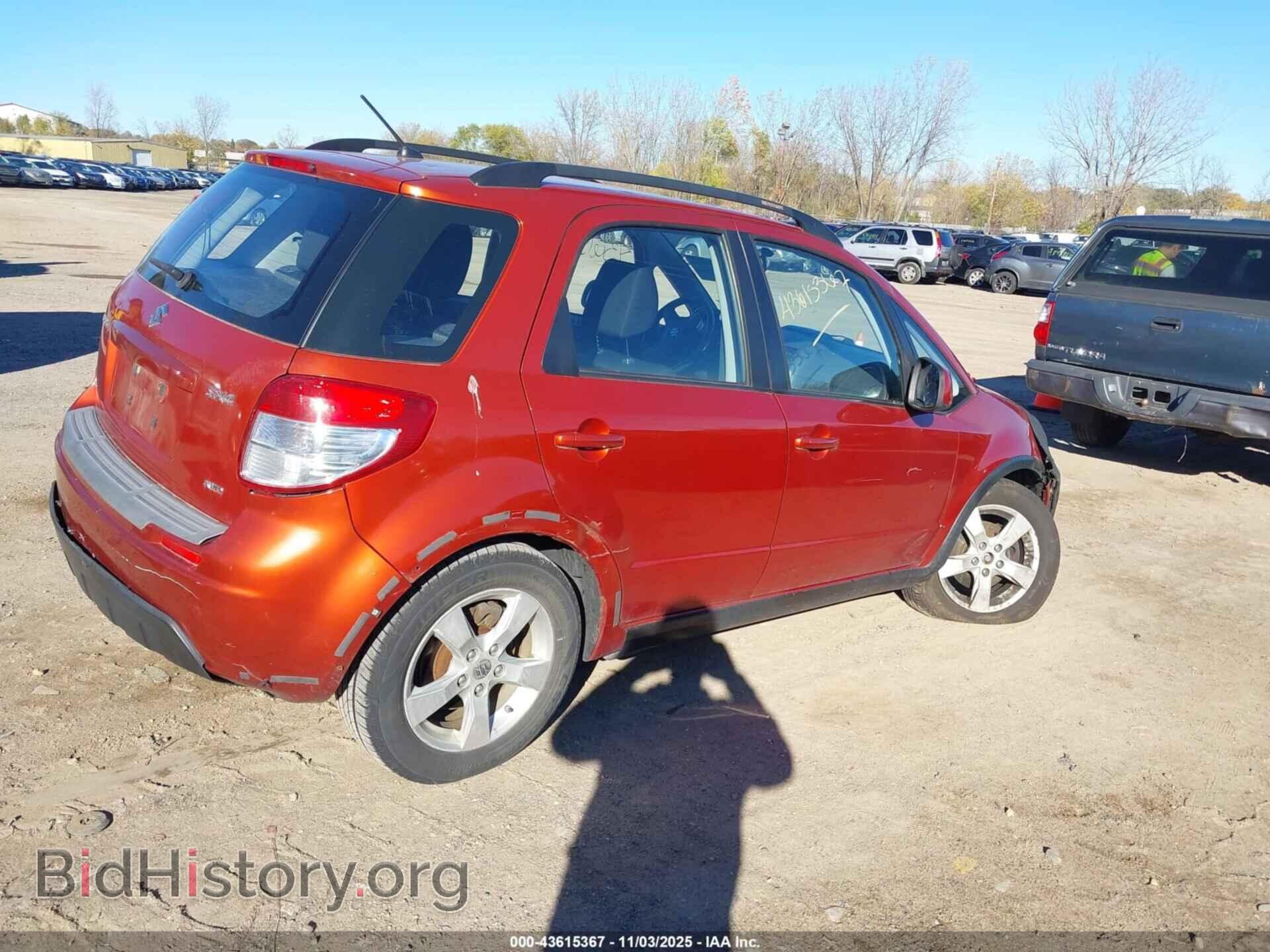 2011 SUZUKI SX4 - VIN: JS2YB5A30B6305426 - Photo 4