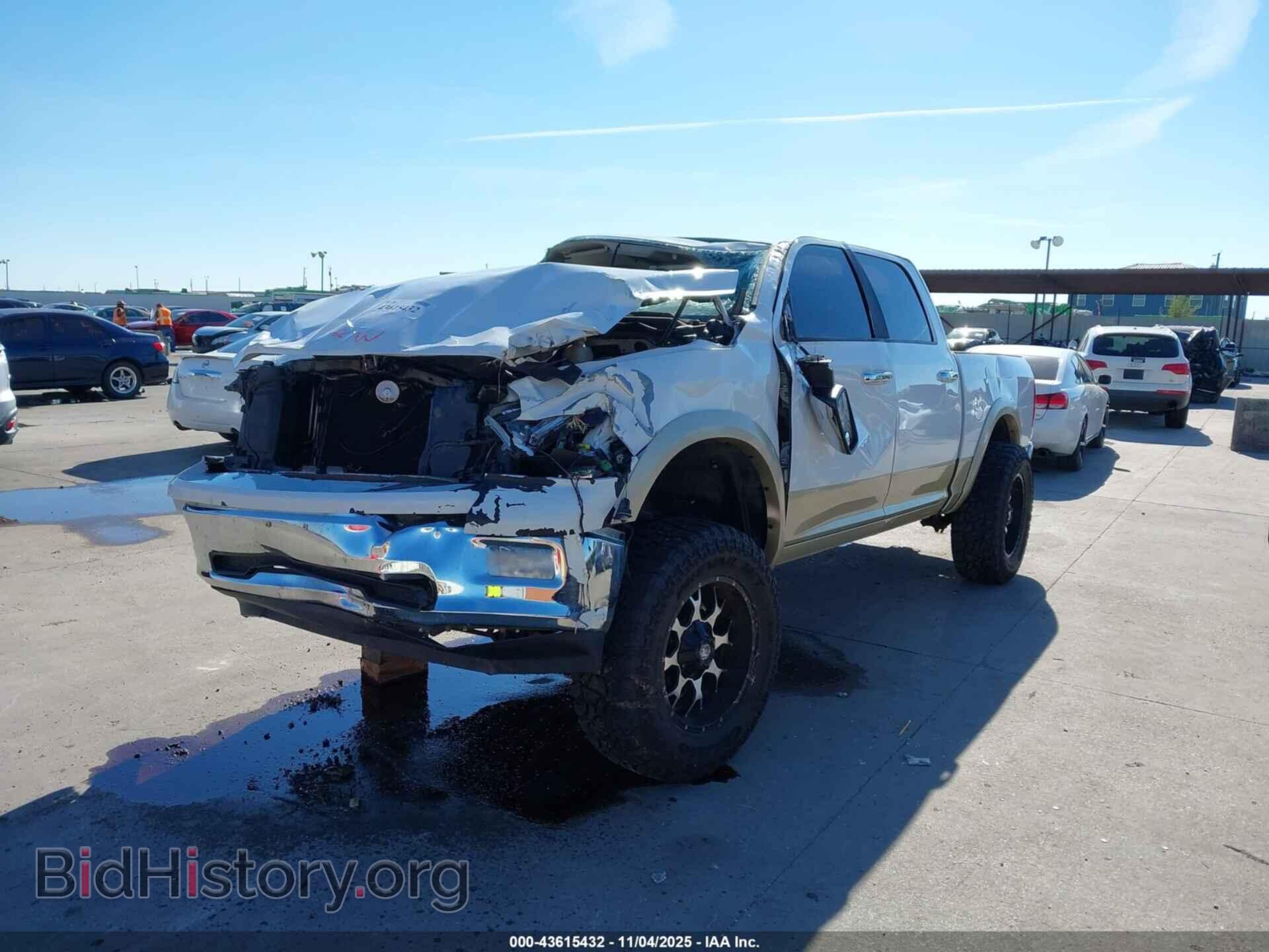 2011 RAM RAM 1500 - VIN: 1D7RV1CT8BS556669 - Фото 2