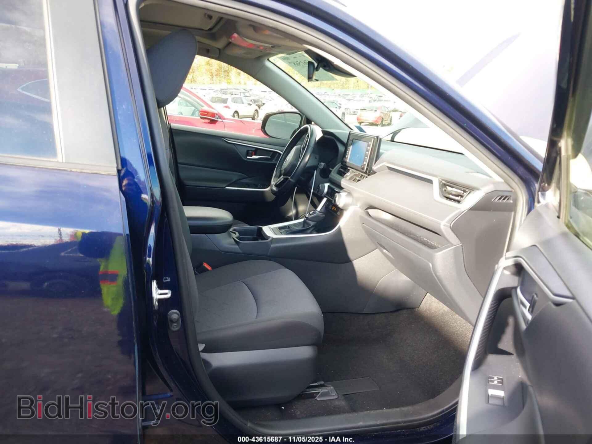 2019 TOYOTA RAV4 - VIN: JTMP1RFVXKD047602 - Photo 5