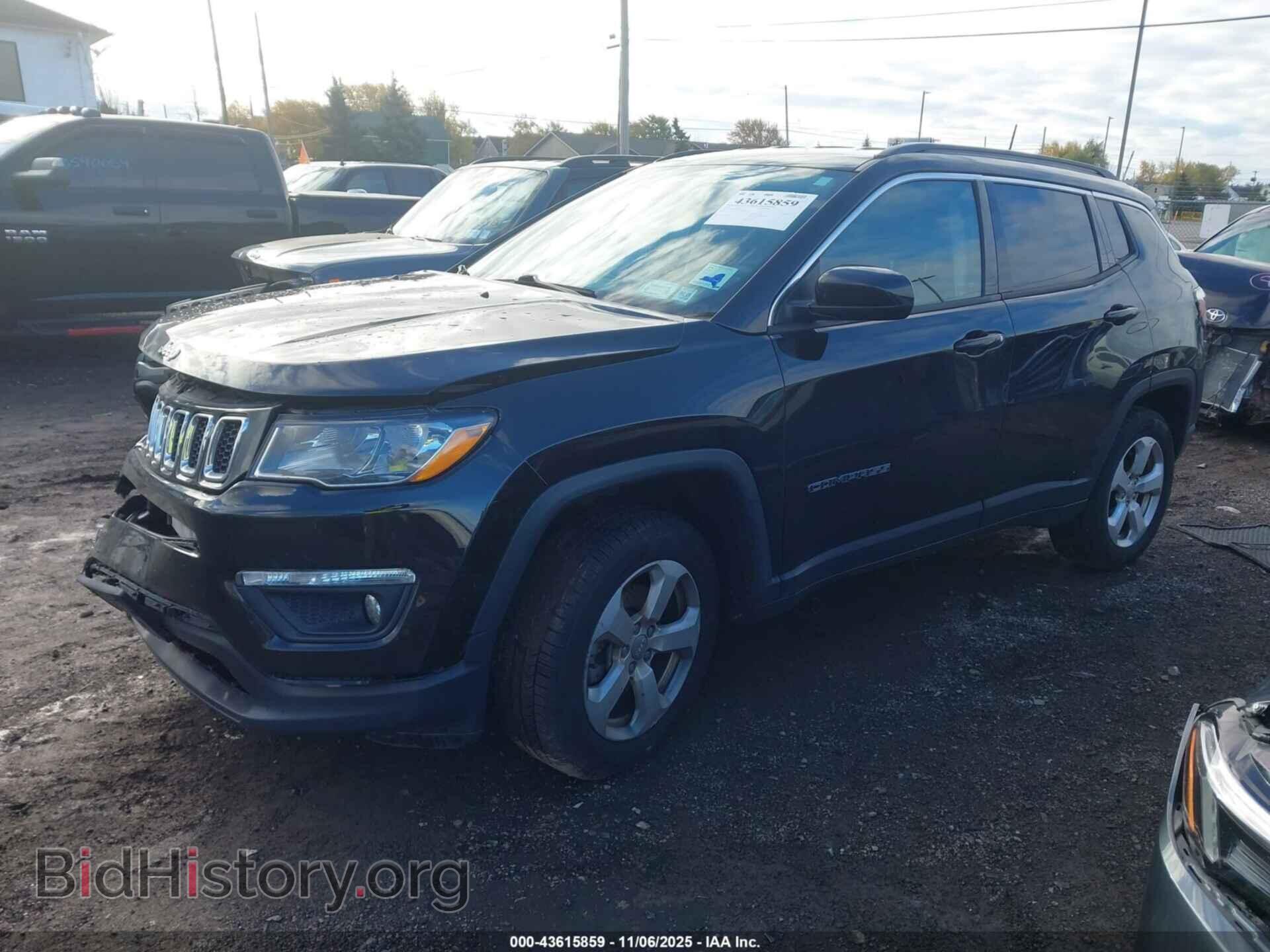 2018 JEEP COMPASS - VIN: 3C4NJDBB8JT256657 - Фото 2