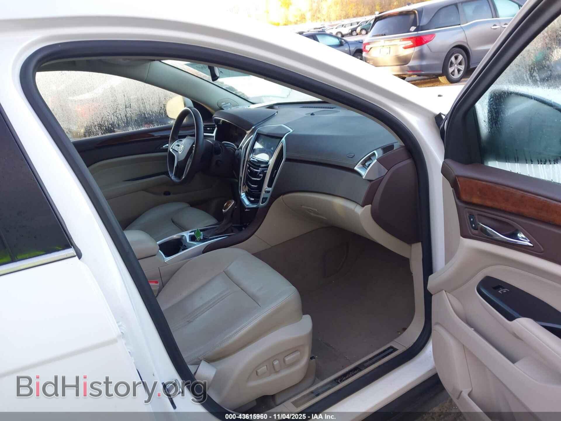 2014 CADILLAC SRX - VIN: 3GYFNEE3XES523709 - Фото 5