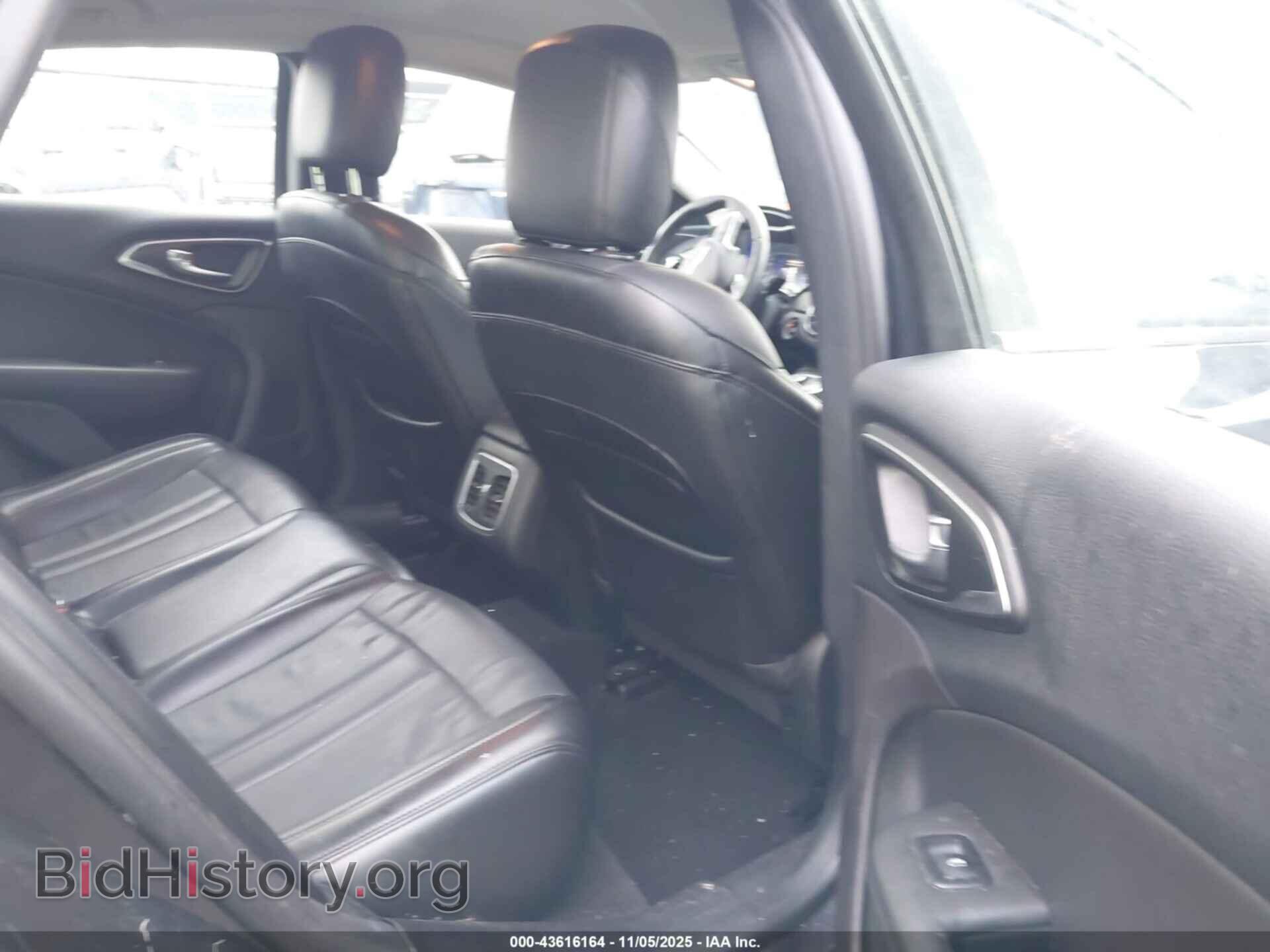 2017 CHRYSLER 200 - VIN: 1C3CCCAB5HN500051 - Фото 8