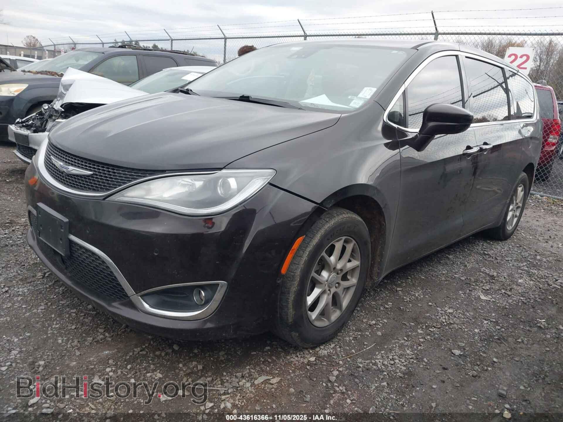2019 CHRYSLER PACIFICA - VIN: 2C4RC1FGXKR700769 - Фото 2