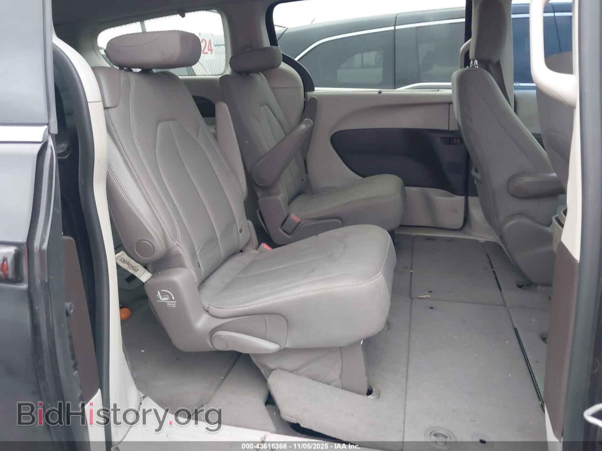 2019 CHRYSLER PACIFICA - VIN: 2C4RC1FGXKR700769 - Фото 8